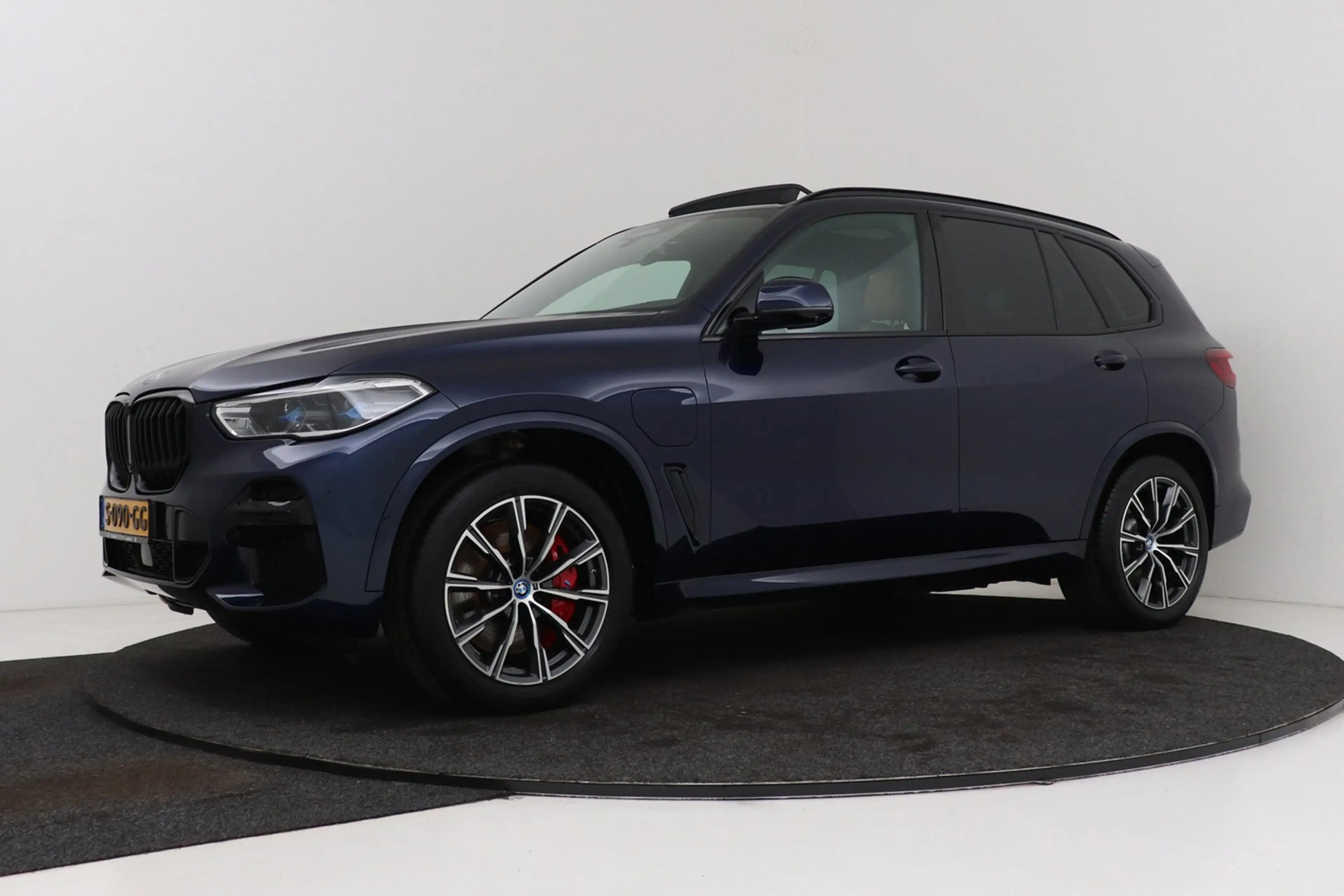 BMW X5 XDrive45e High Executive M-Sport | Uitklap Trekhaa — photo 6