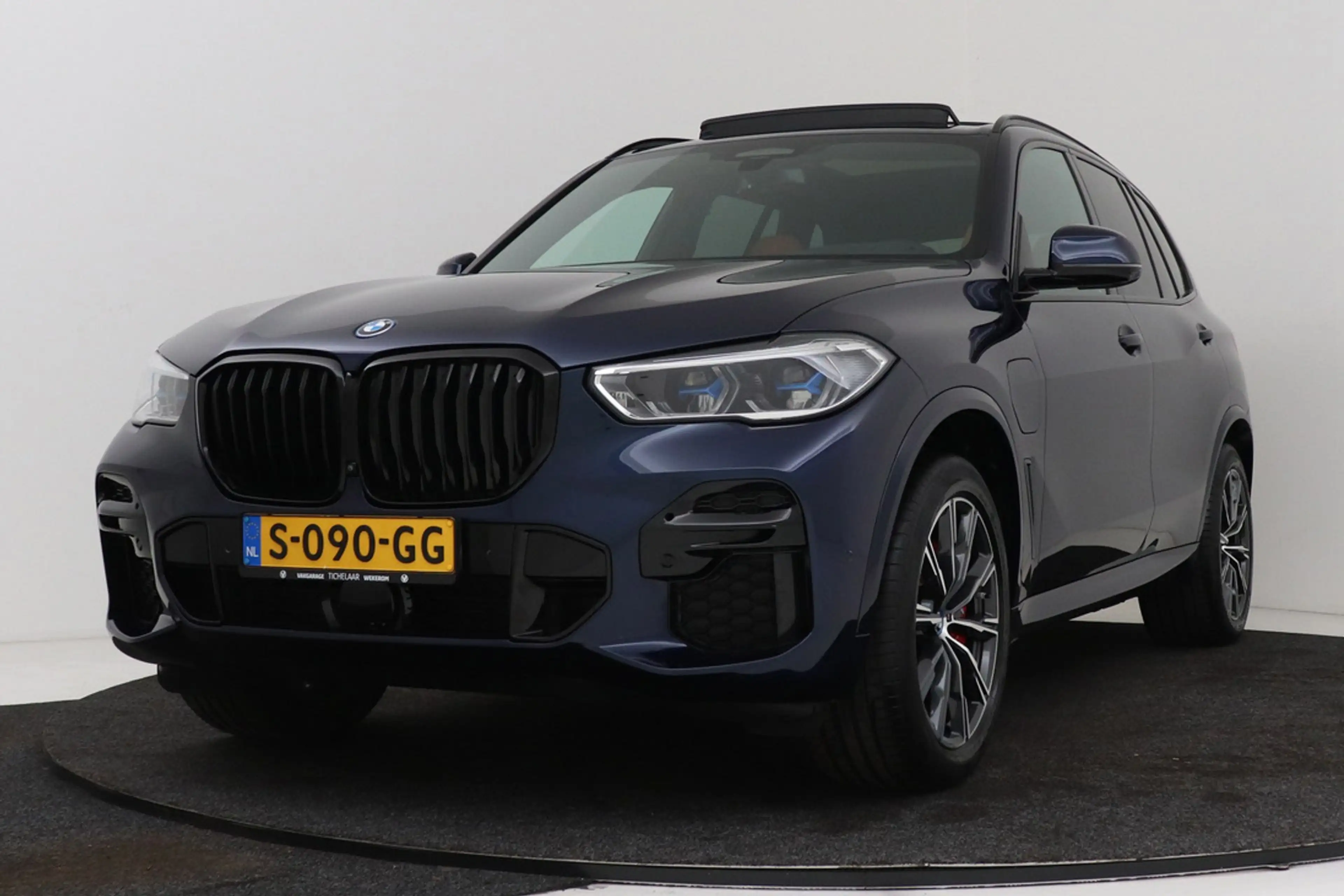 BMW X5 XDrive45e High Executive M-Sport | Uitklap Trekhaa — photo 14