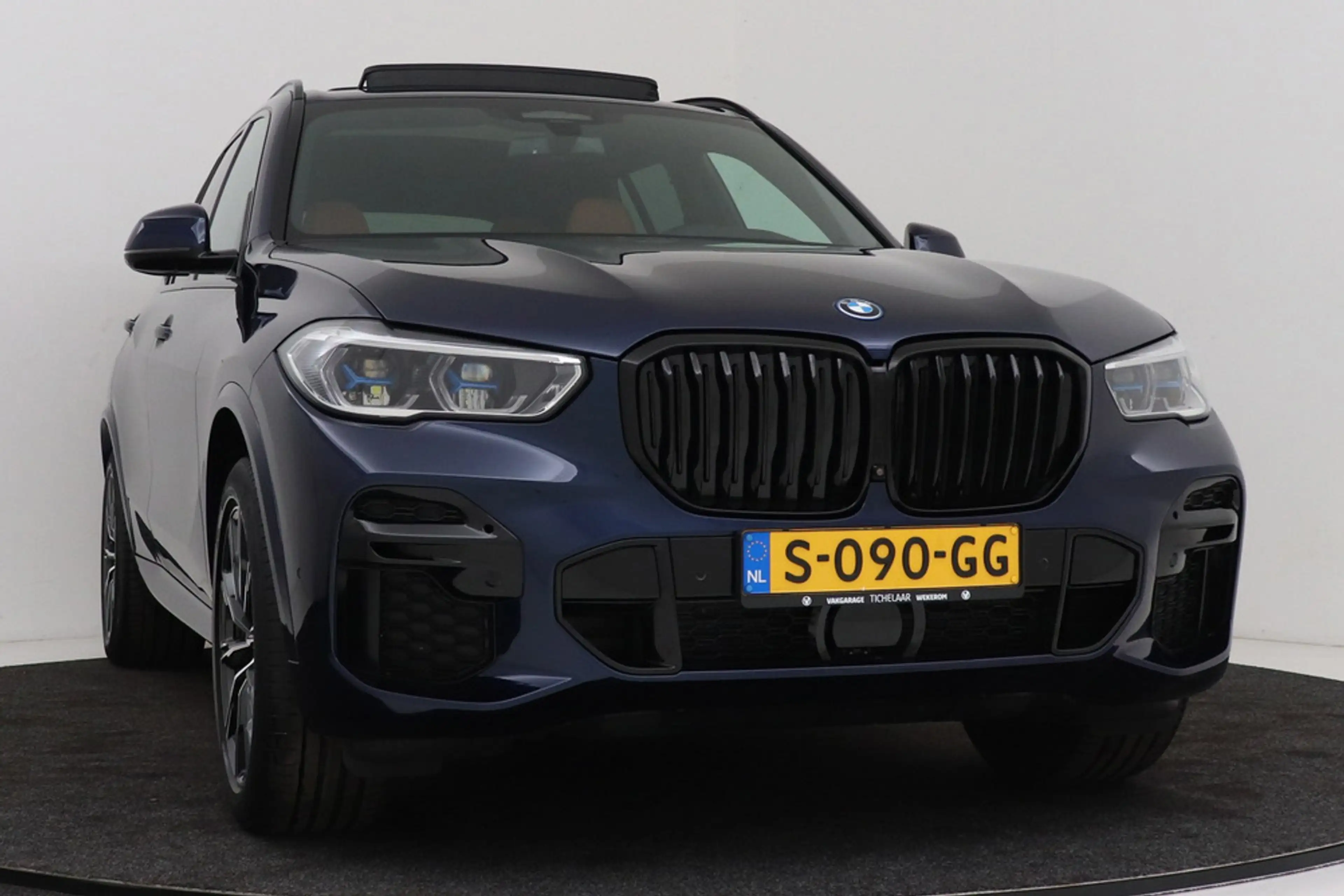 BMW X5 XDrive45e High Executive M-Sport | Uitklap Trekhaa — photo 13