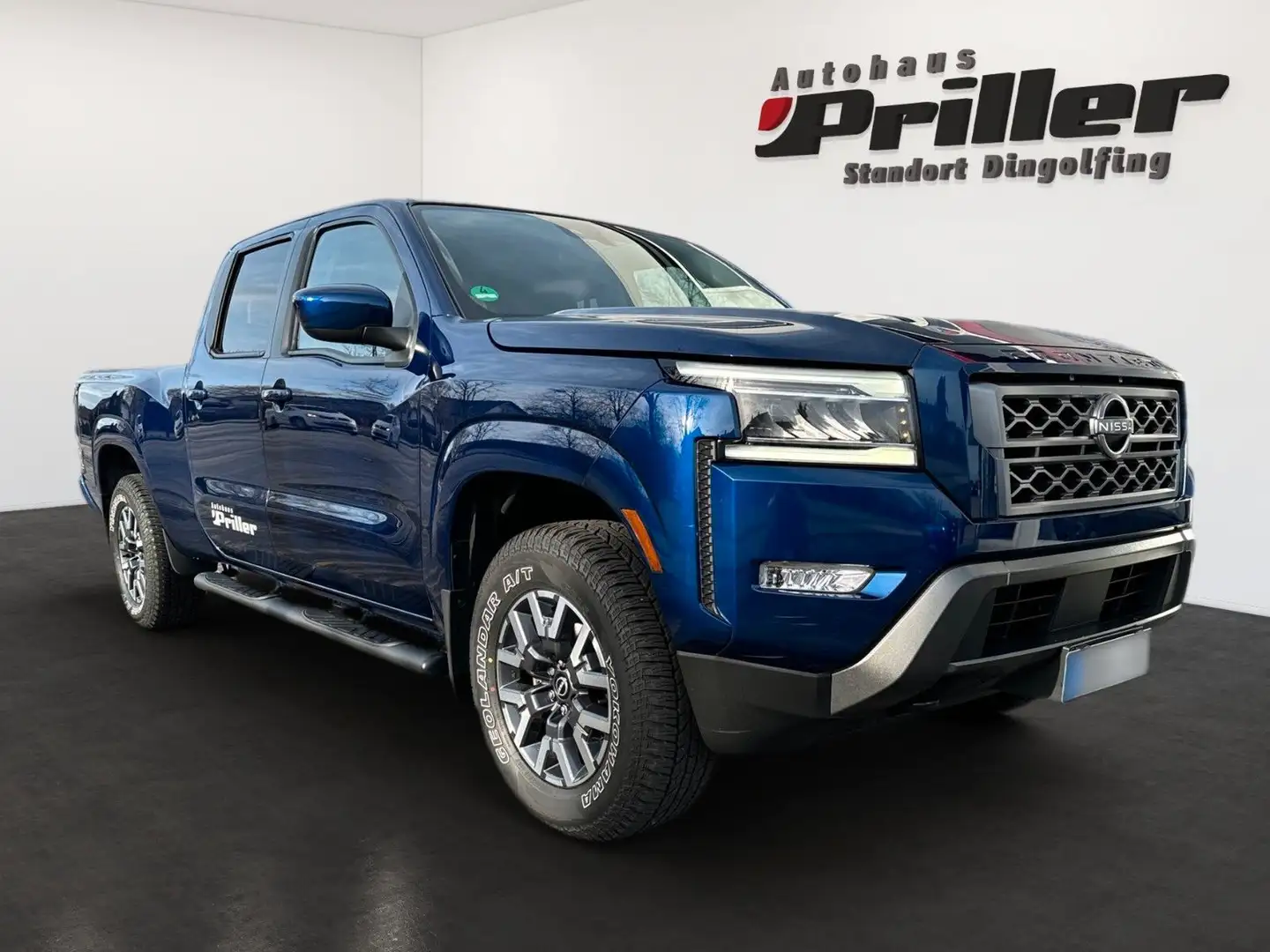 Nissan Frontier 3.8 AT CrewCab LongBed AHK/LED/SHZ/ACC Blauw - 2