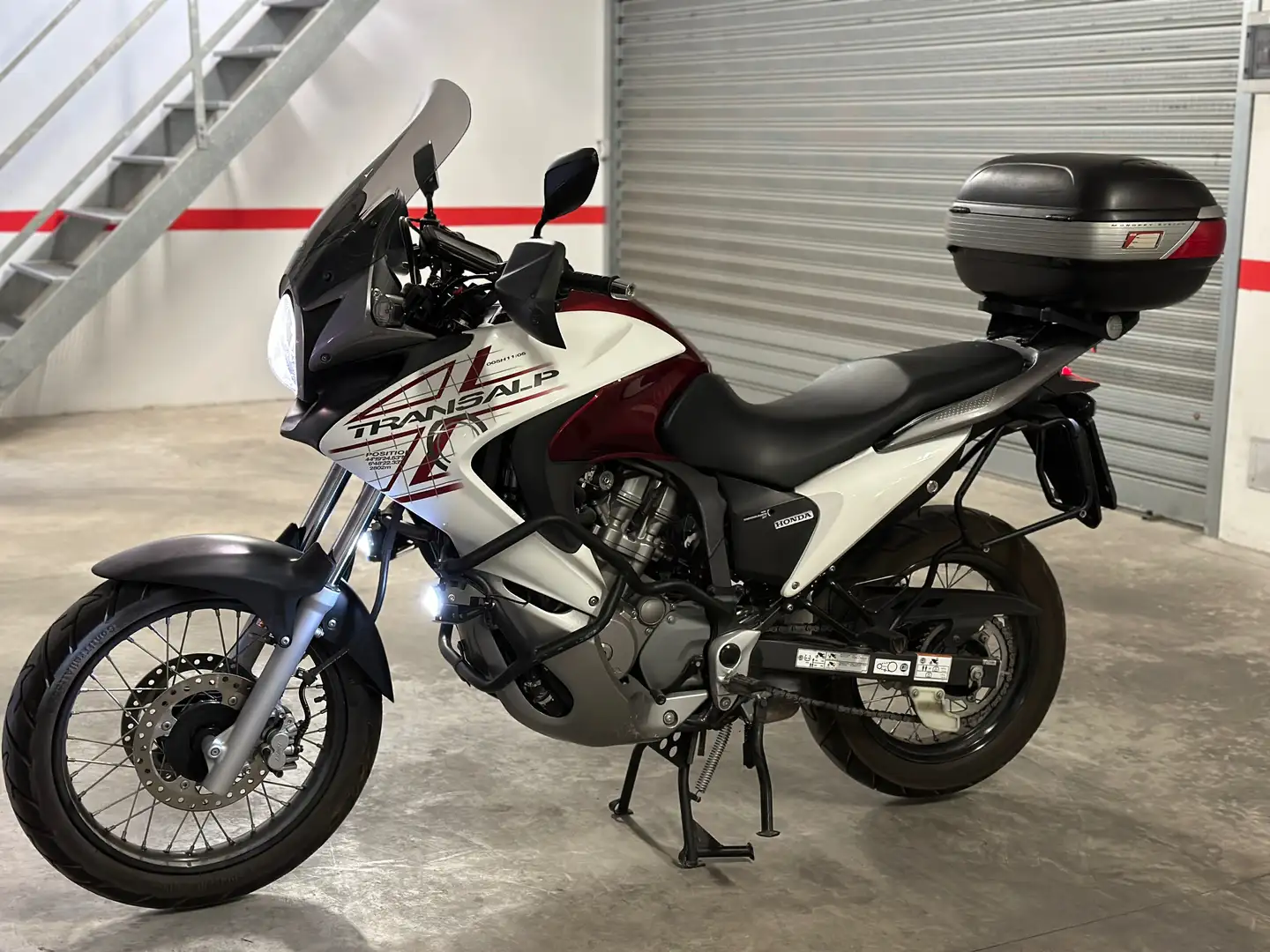 Honda Transalp XL 700 Bianco - 2