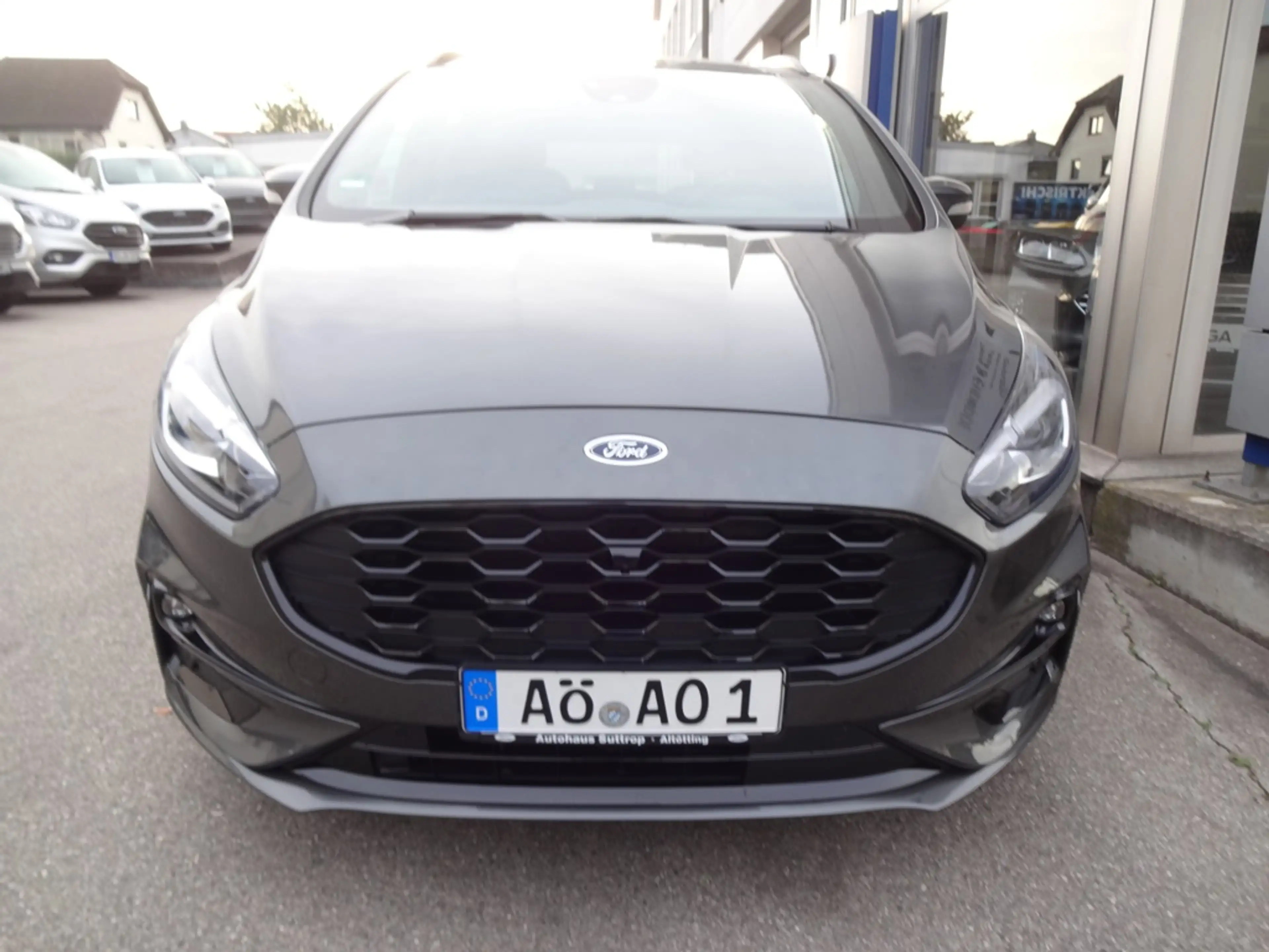 Ford S-Max ST-Line F-HEV mit Businesspaket — photo 8