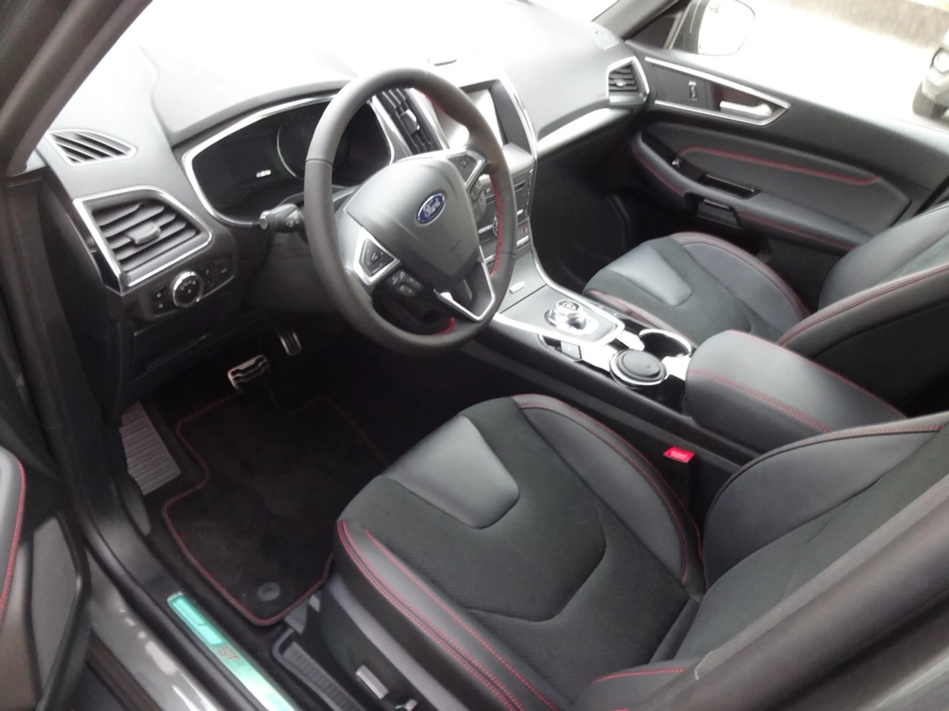 Ford S-Max ST-Line F-HEV mit Businesspaket — photo 12