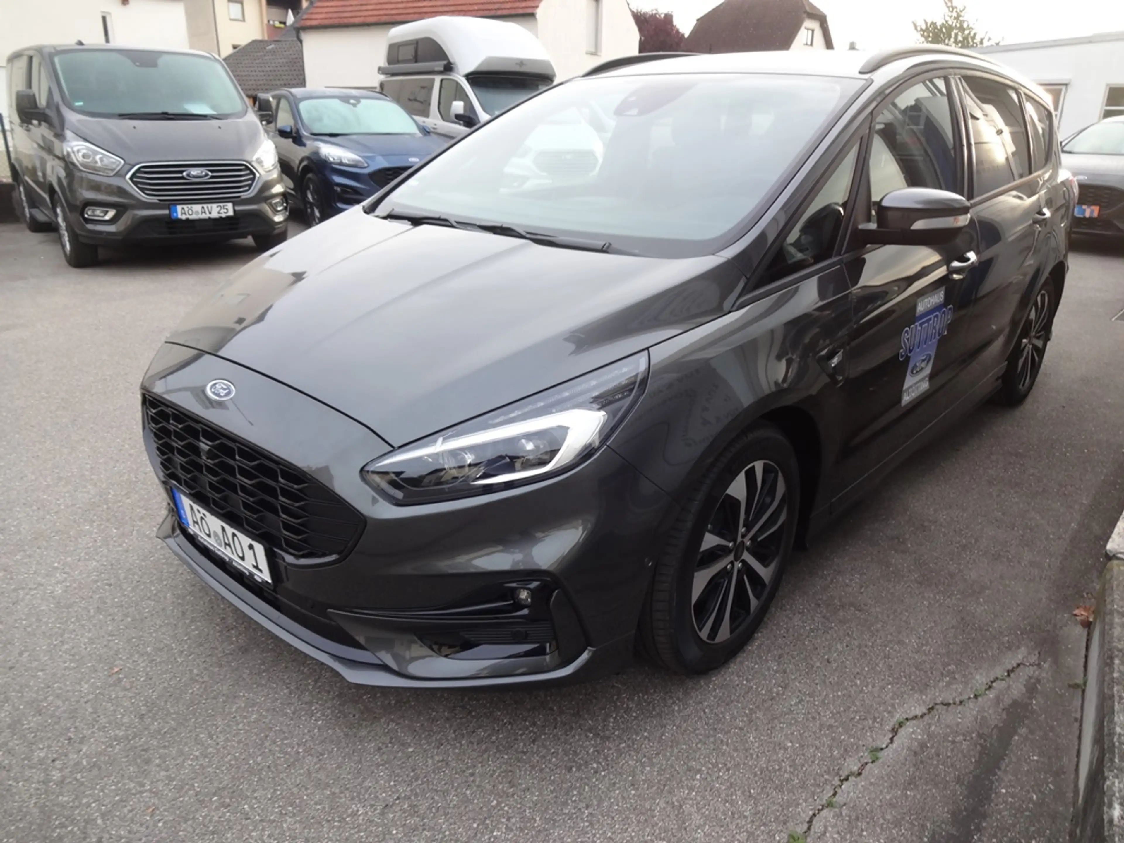 Ford S-Max ST-Line F-HEV mit Businesspaket — photo 7