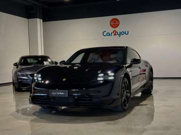 4 Cross Turismo