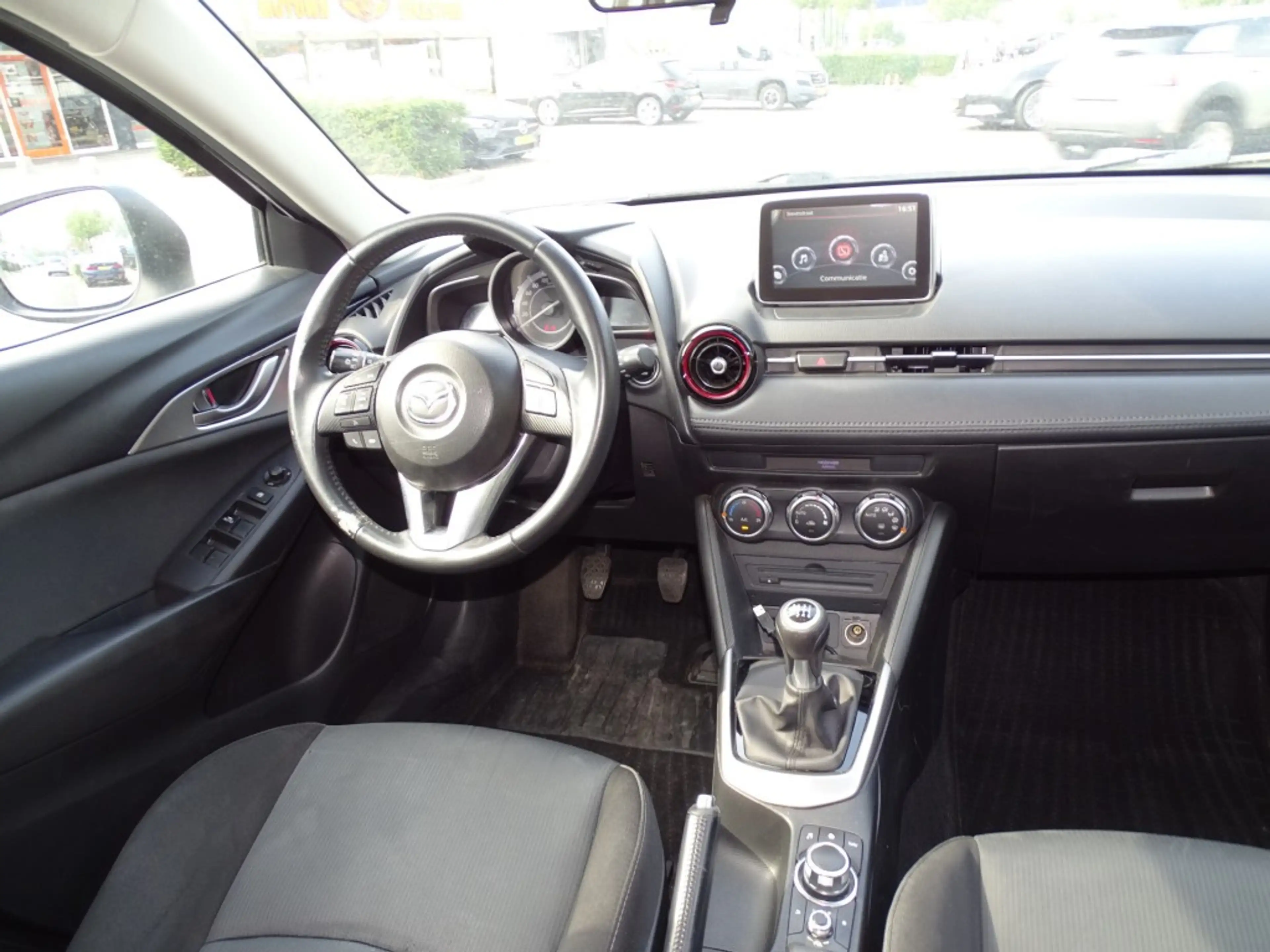 Mazda CX-3 2.0 Skyactive-G 120 TS-Navi-Media-Cruise-Usb-Clima — photo 6