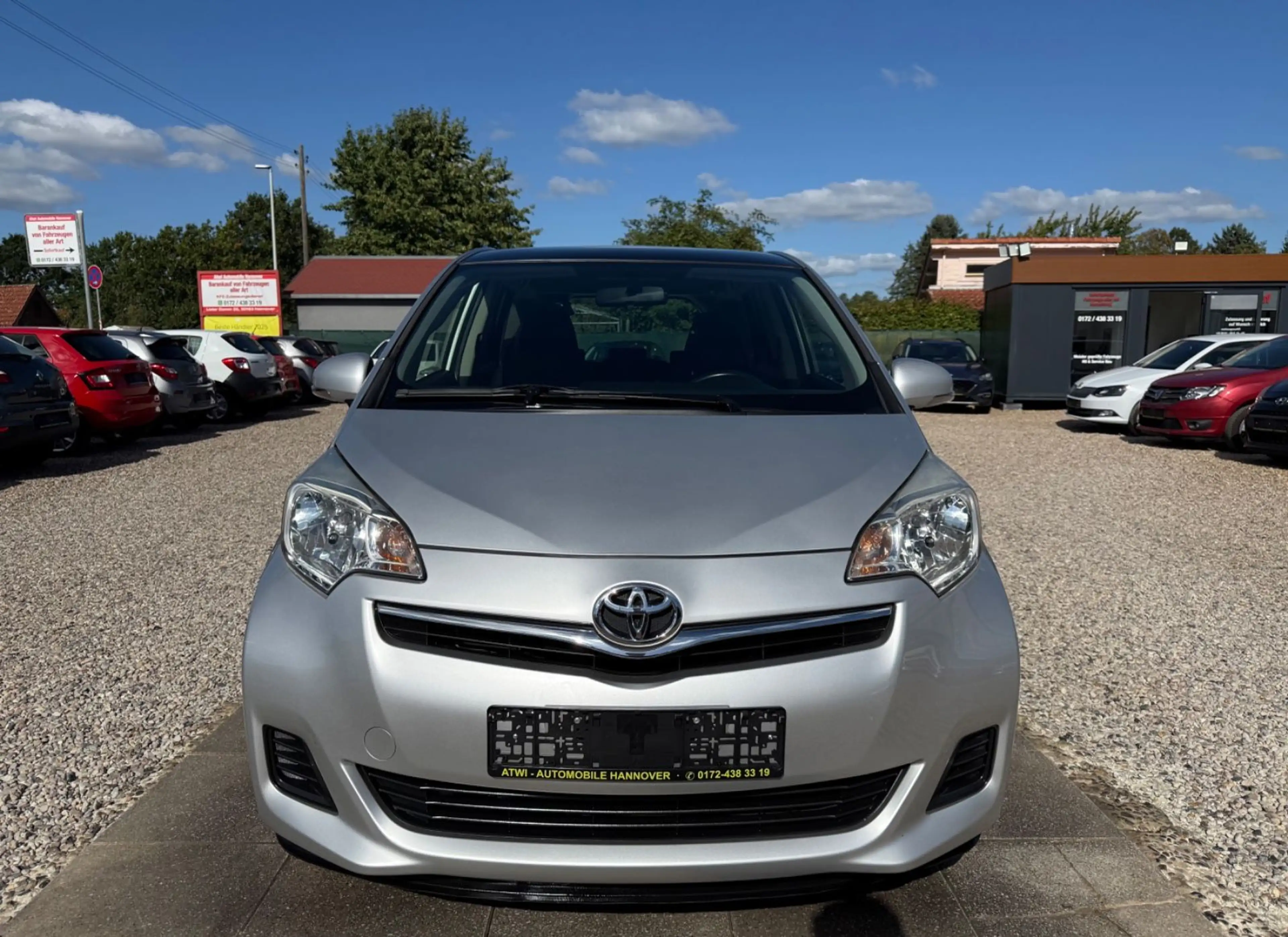 Toyota Verso-S Life Inspektion neu HU Neu Kamera — photo 2