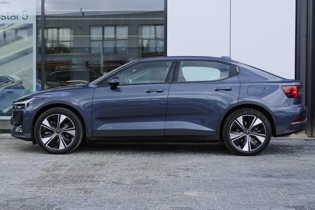 Polestar 2 2023