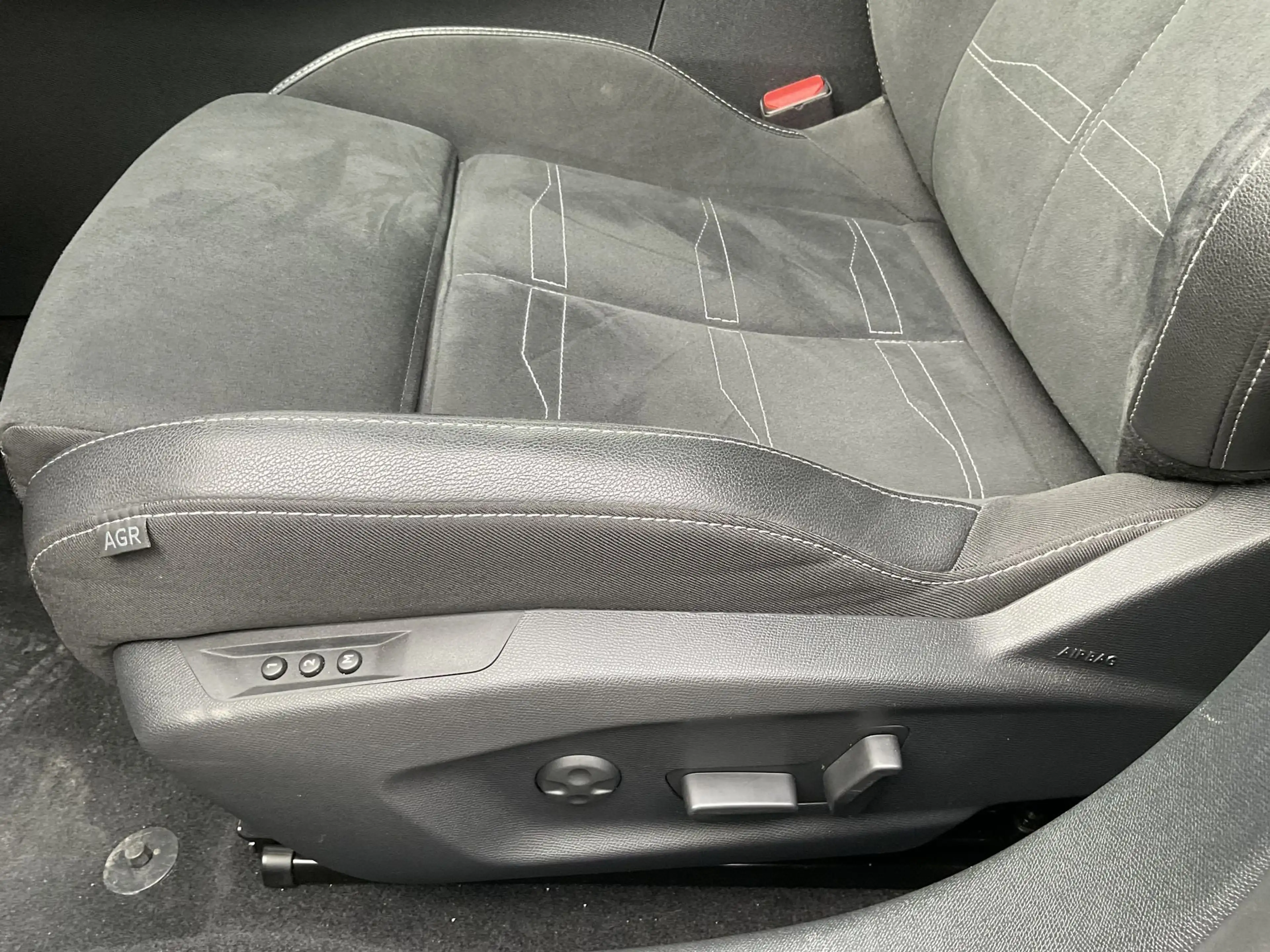 Opel Astra Gs-Line 1.2 Benzine 130 pk Automaat ! pano/schuif dak, top uitgerust!! — photo 11