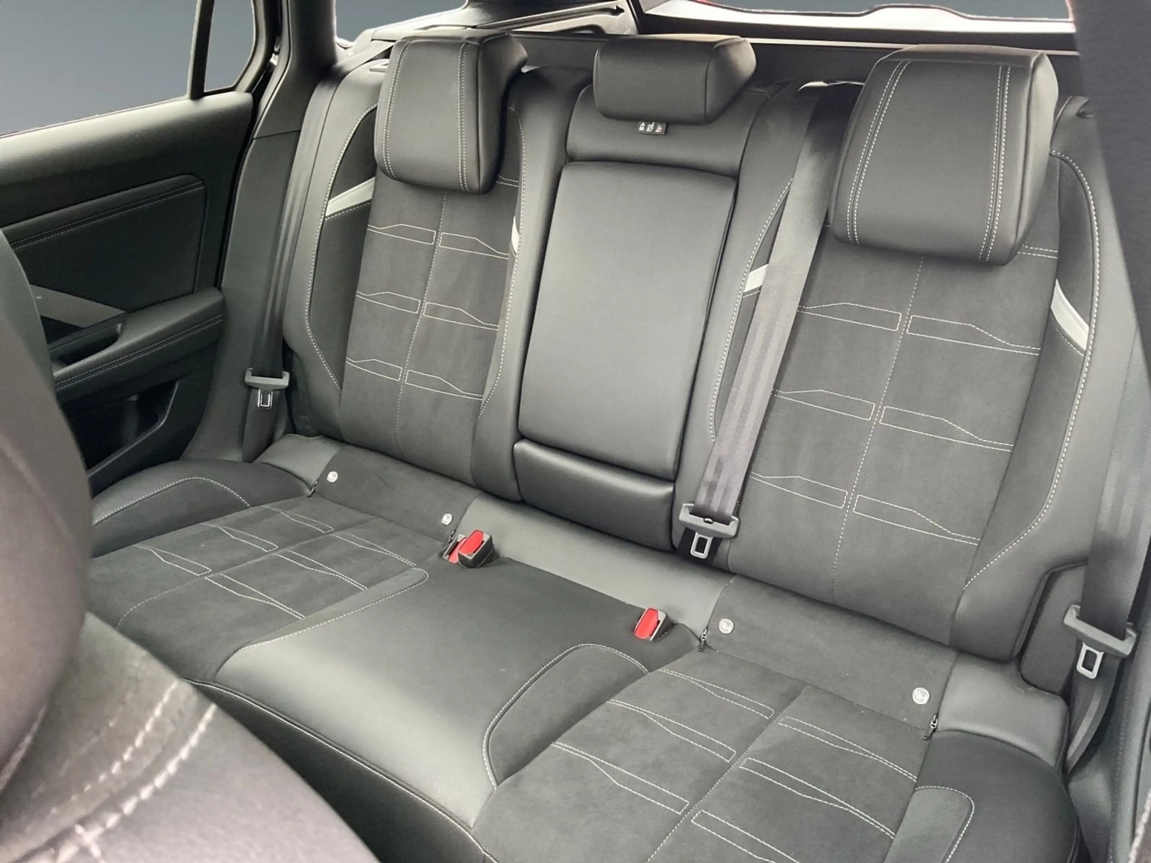 Opel Astra Gs-Line 1.2 Benzine 130 pk Automaat ! pano/schuif dak, top uitgerust!! — photo 14
