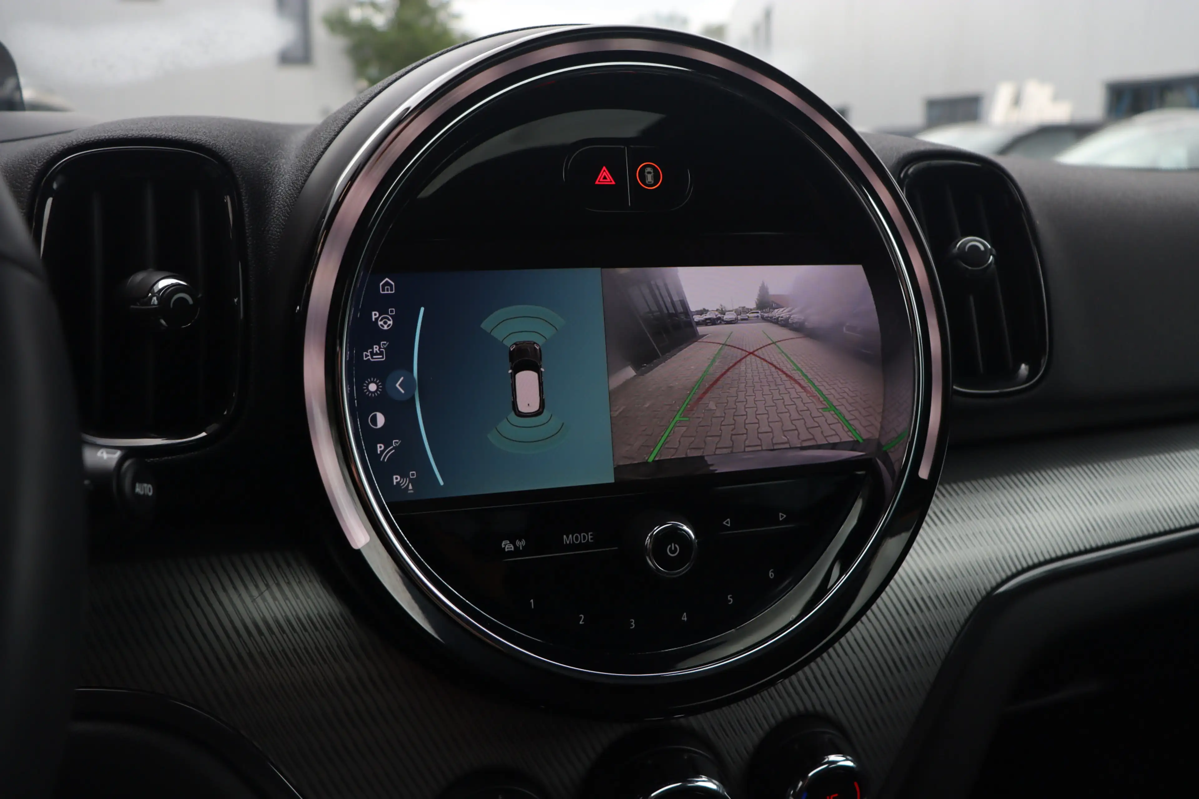 MINI Cooper SE Countryman 1.5 ALL4 Chili | Pano | Leder | Camera | — photo 24