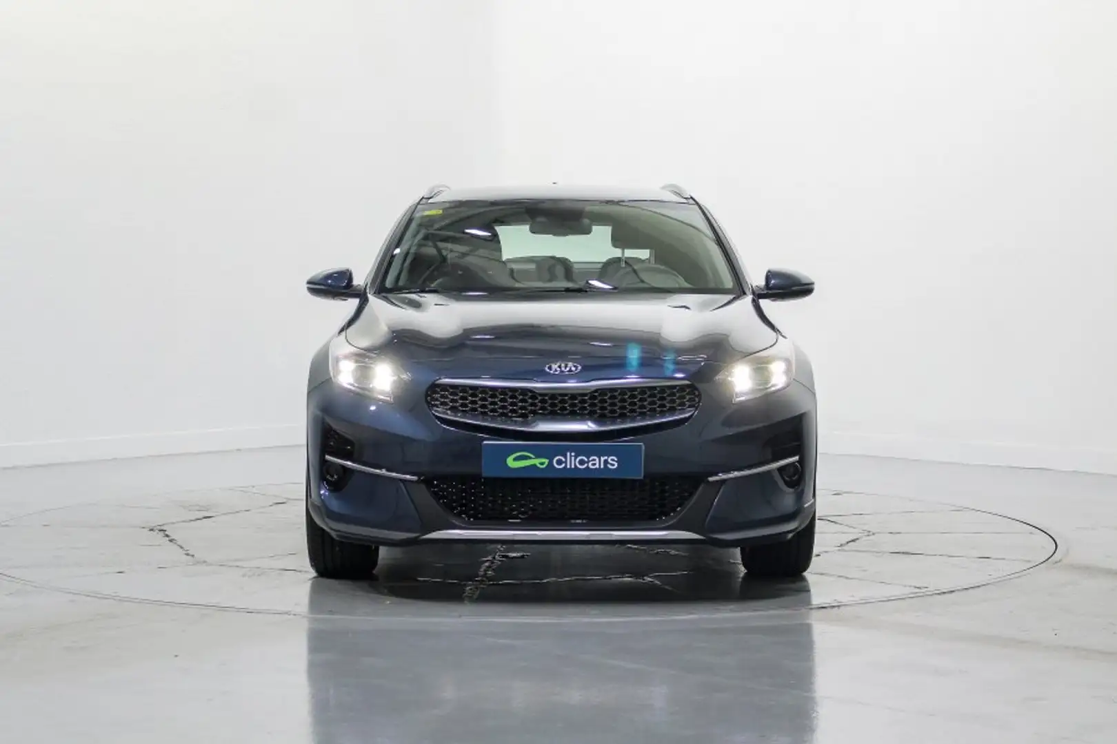 Kia XCeed 1.6 CRDi Eco-Dynamics DCT Tech 136 Blau - 2