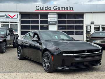 Scat Pack AWD 2026 + Launch age