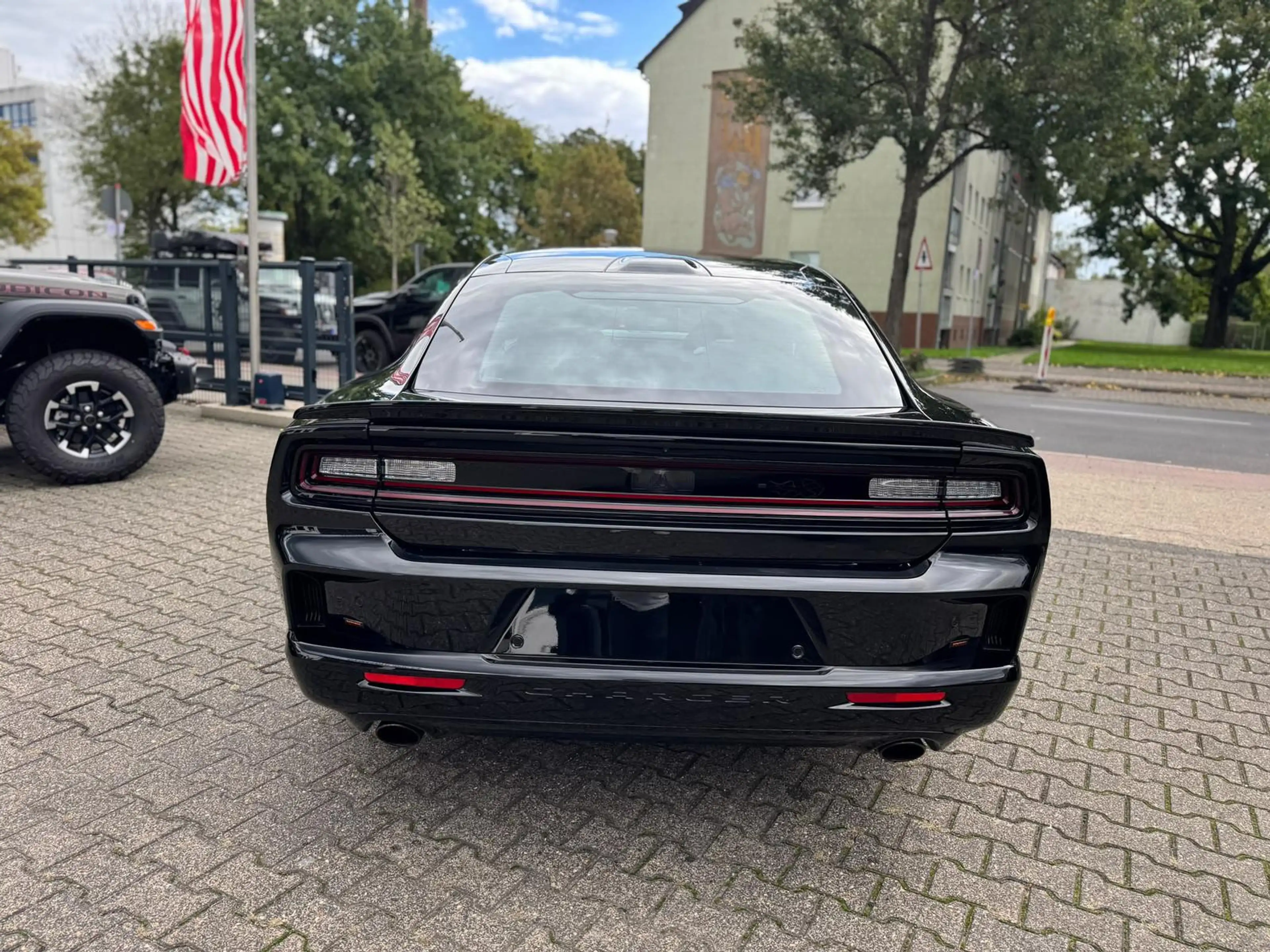 Dodge Charger Scat Pack AWD 2026 + Launch age — photo 7
