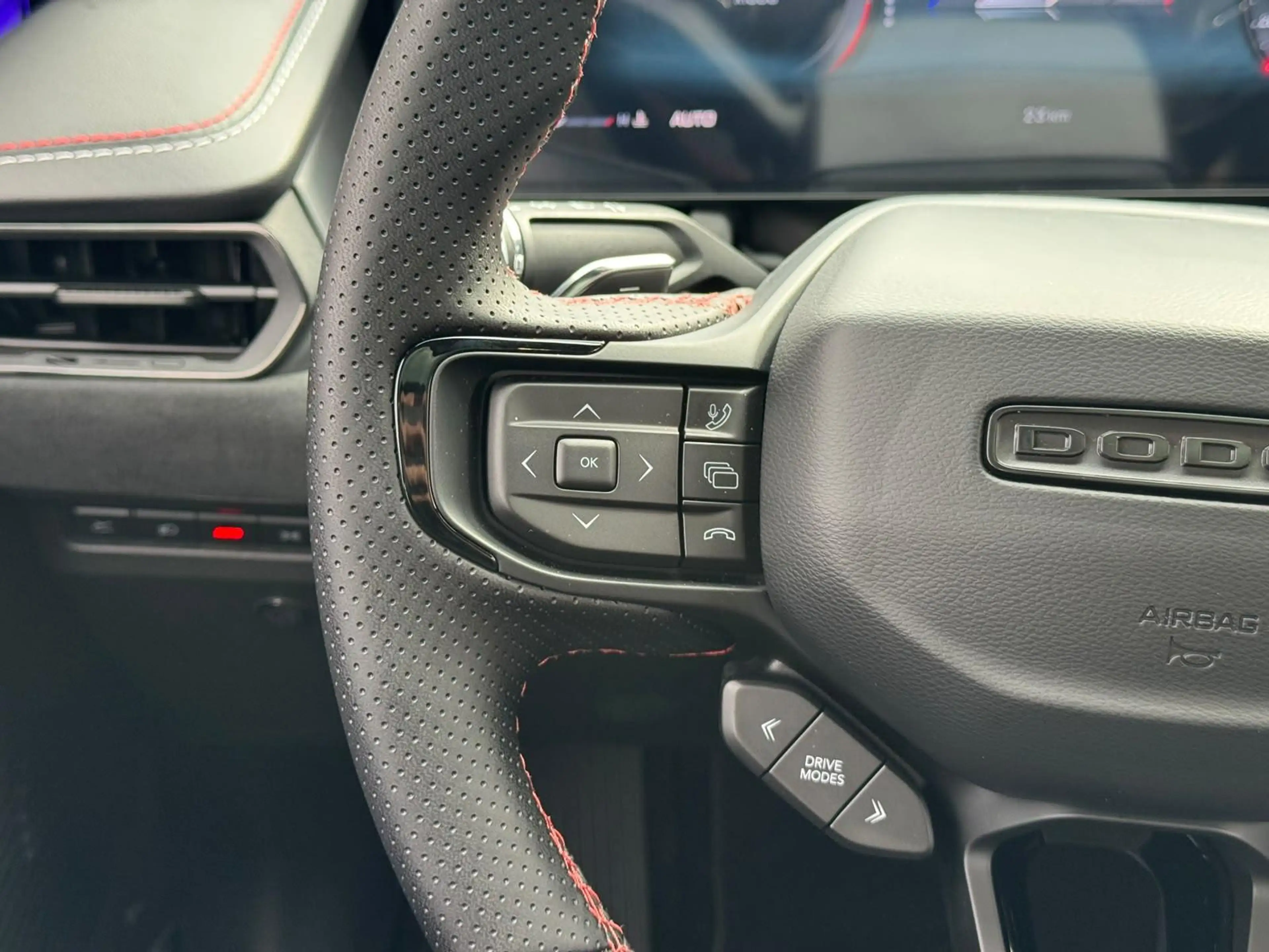 Dodge Charger Scat Pack AWD 2026 + Launch age — photo 27