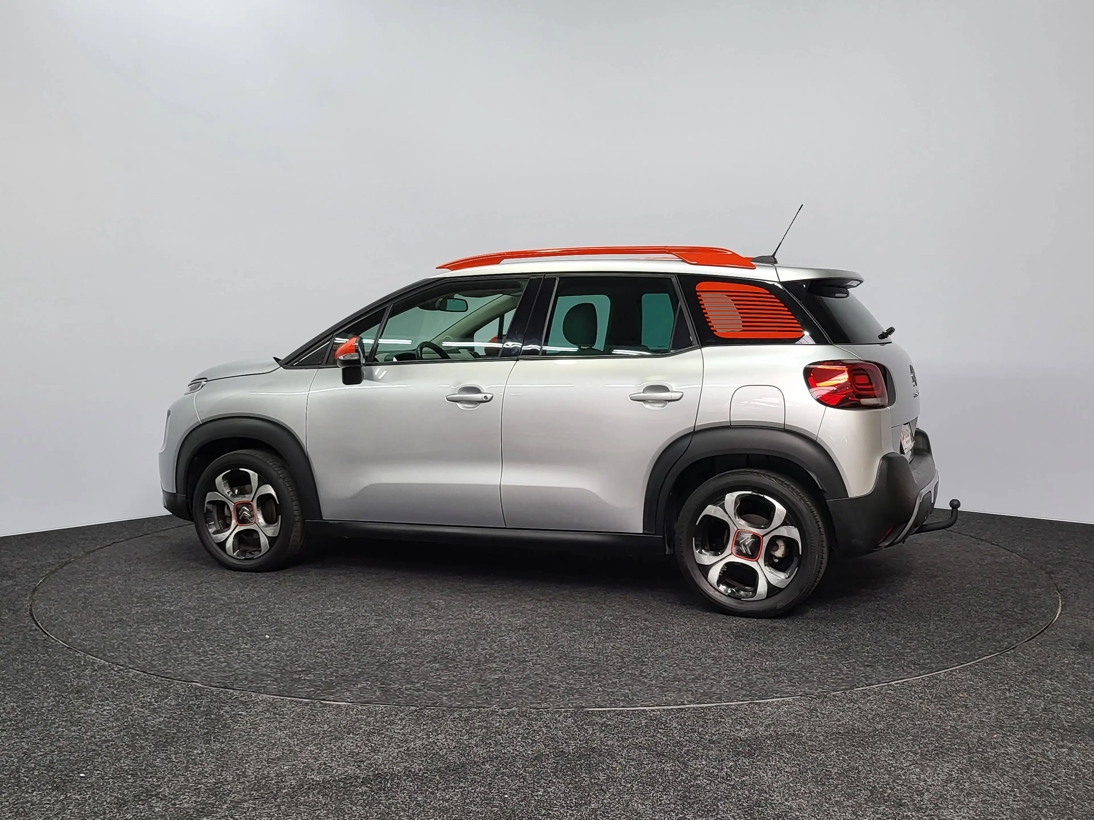 Citroen C3 Aircross 1.2 PT | Automaat | 2019 | 41.494 km | HUD | CarPlay | Navi | Camera | PDC | Trekhaak — photo 4