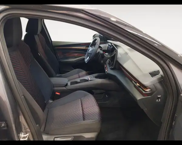 Cupra Raval view 15