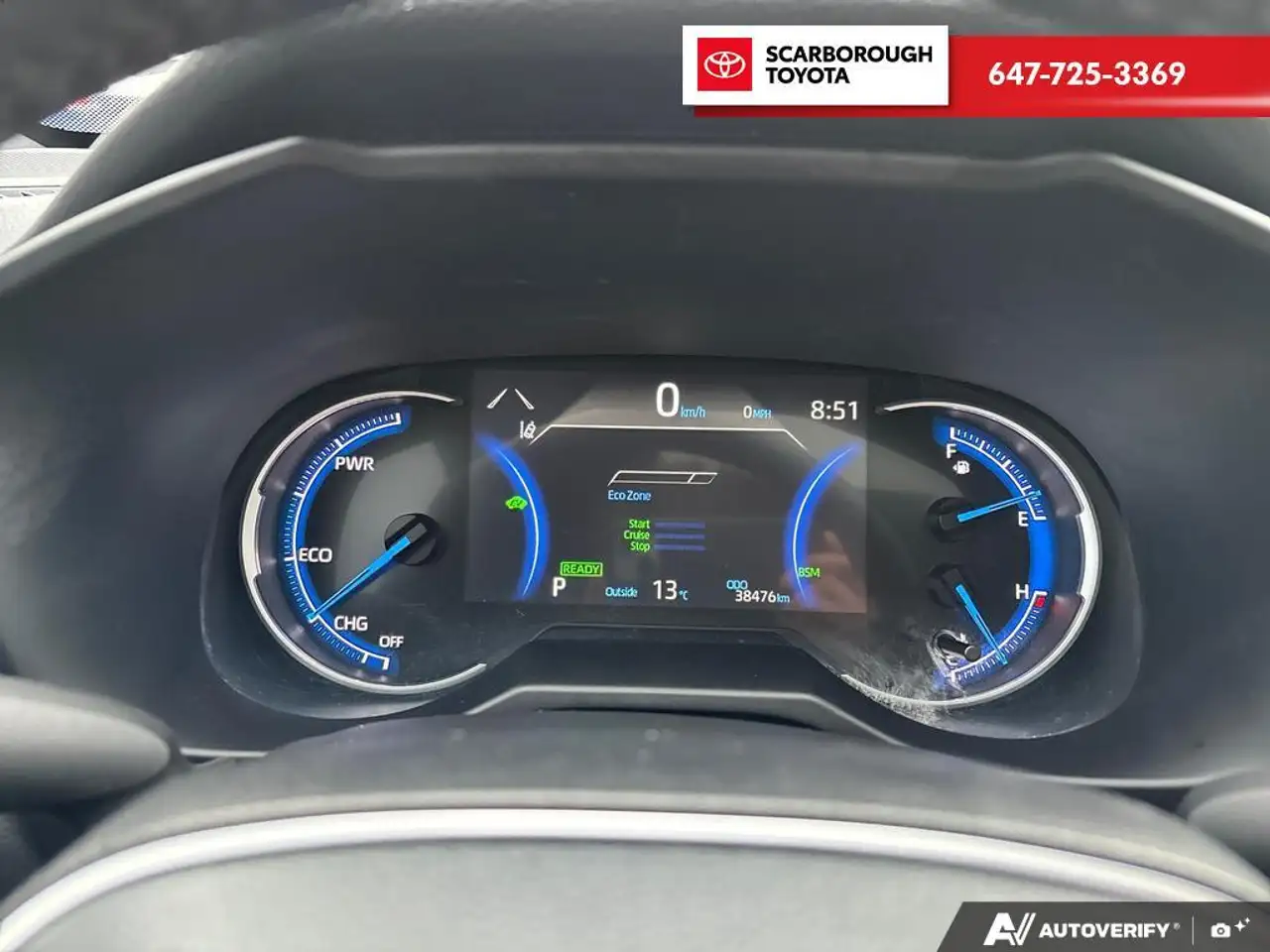 Toyota RAV 4 снимка Toyota RAV 4