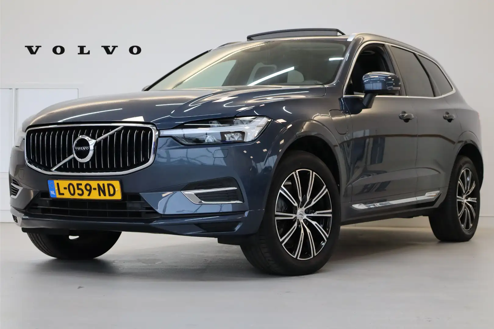 Volvo XC60 Recharge T8 455PK Inscription | Trekhaak | Getint Bleu - 1