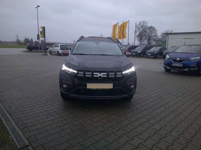 Dacia Jogger Extreme PLUS  7-Sitzer Hybrid 140 Automatik