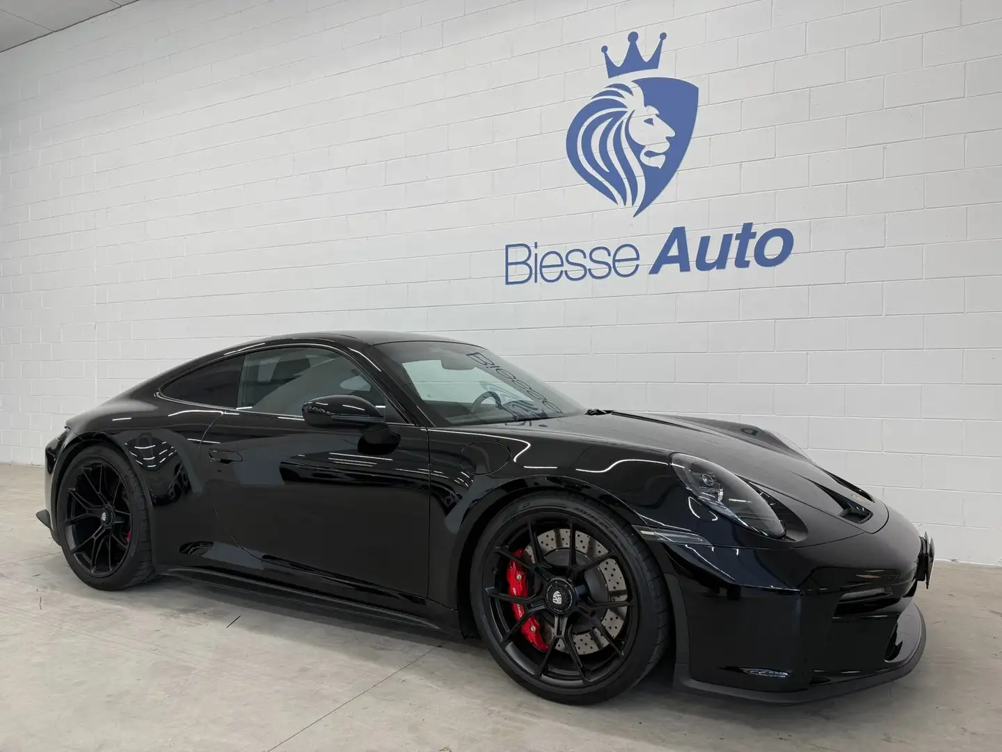 Porsche 992 911 Coupe 4.0 GT3 Touring auto Schwarz - 1