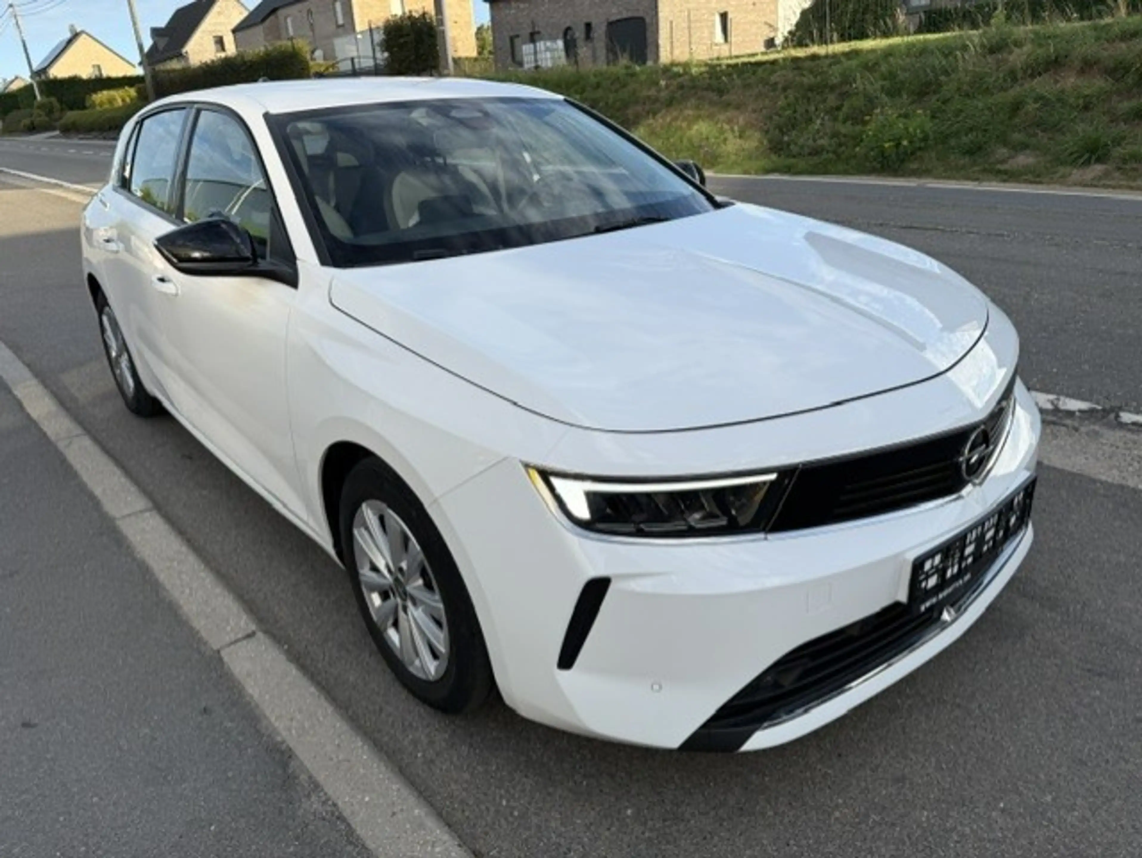 Opel Astra Astra 1.2 Turbo Edition S/S — photo 5