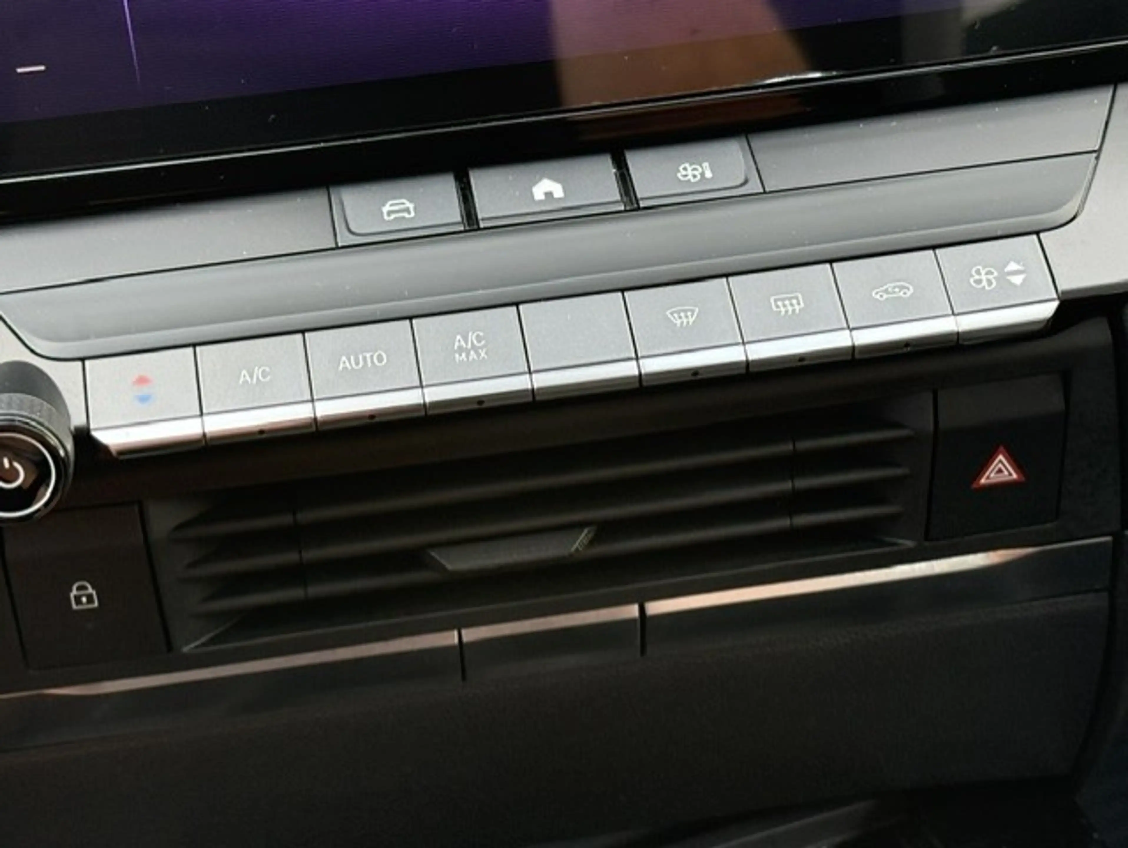 Opel Astra Astra 1.2 Turbo Edition S/S — photo 14