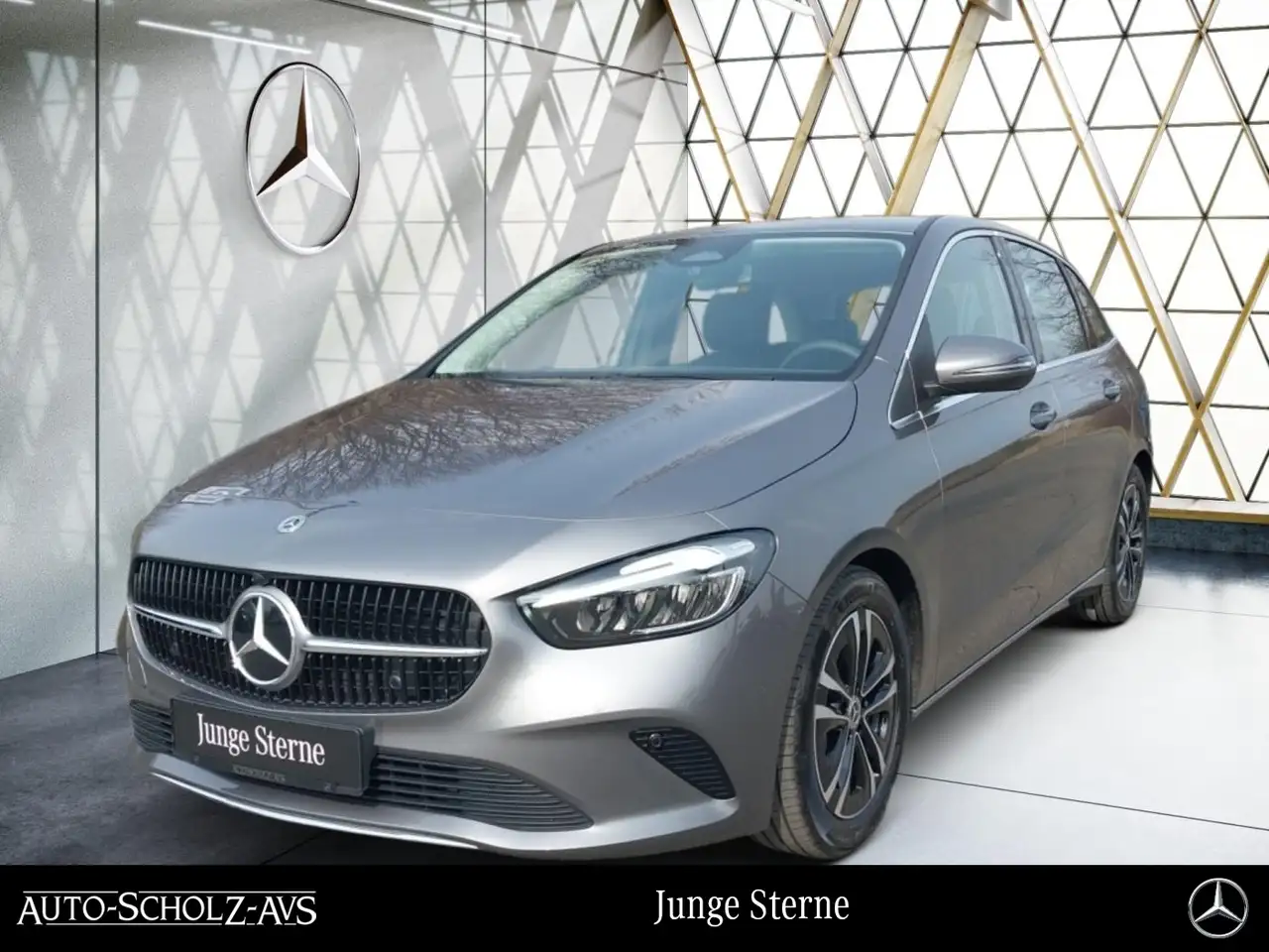 Mercedes-Benz B 180