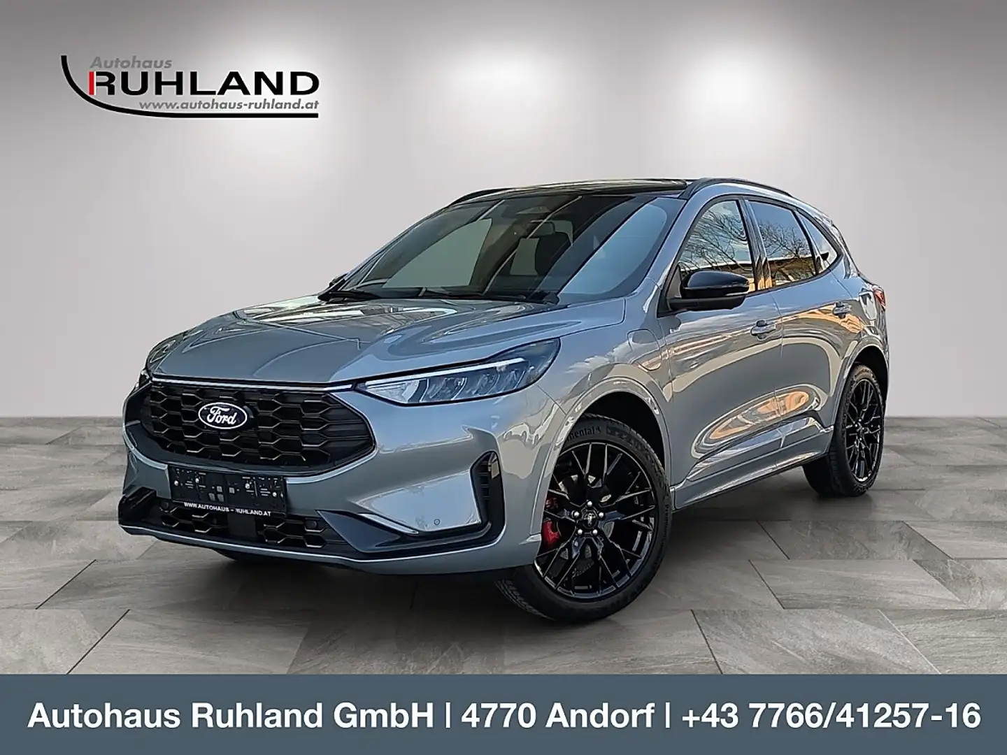 Ford Kuga 2,5 Duratec PHEV ST-Line X Aut. Silber - 1