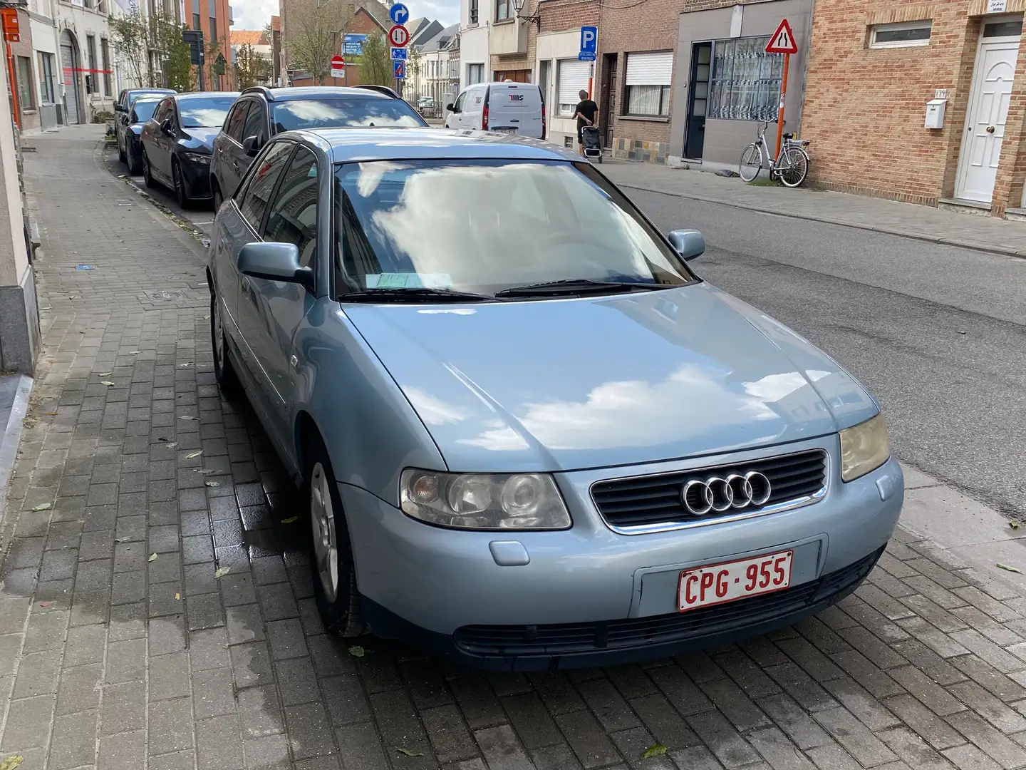 Audi A3 TDI1.9 Gris - 1