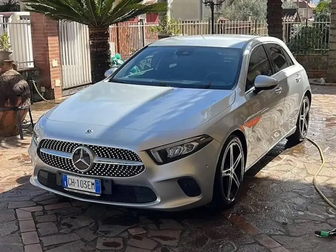 Mercedes-Benz A 180