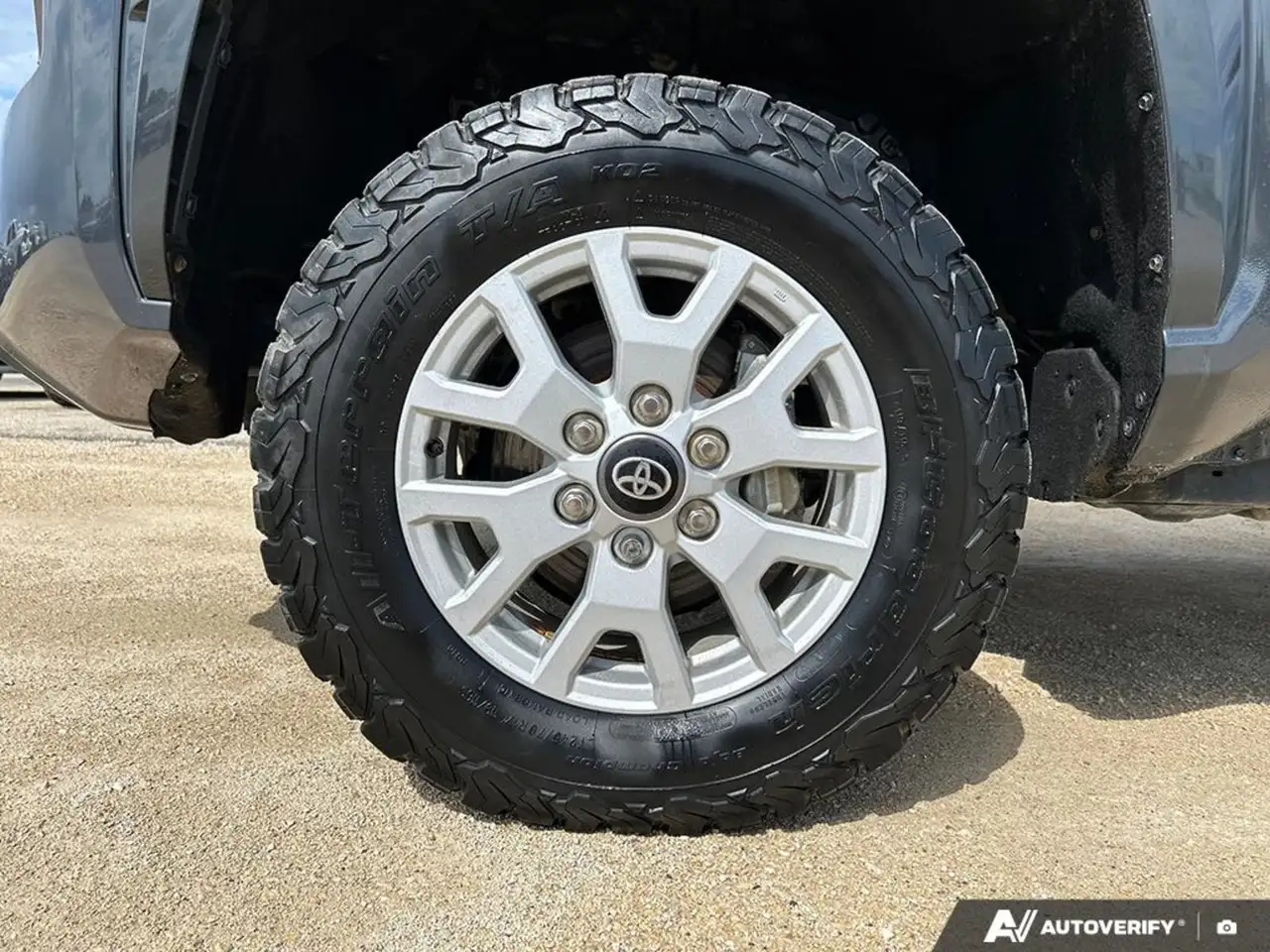 Toyota Tacoma снимка Toyota Tacoma