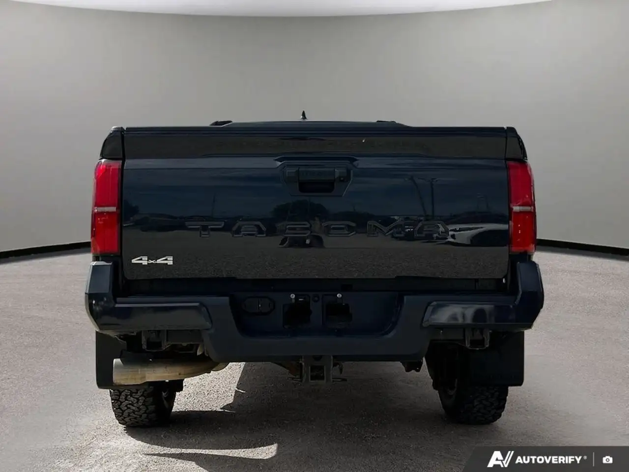 Toyota Tacoma снимка Toyota Tacoma