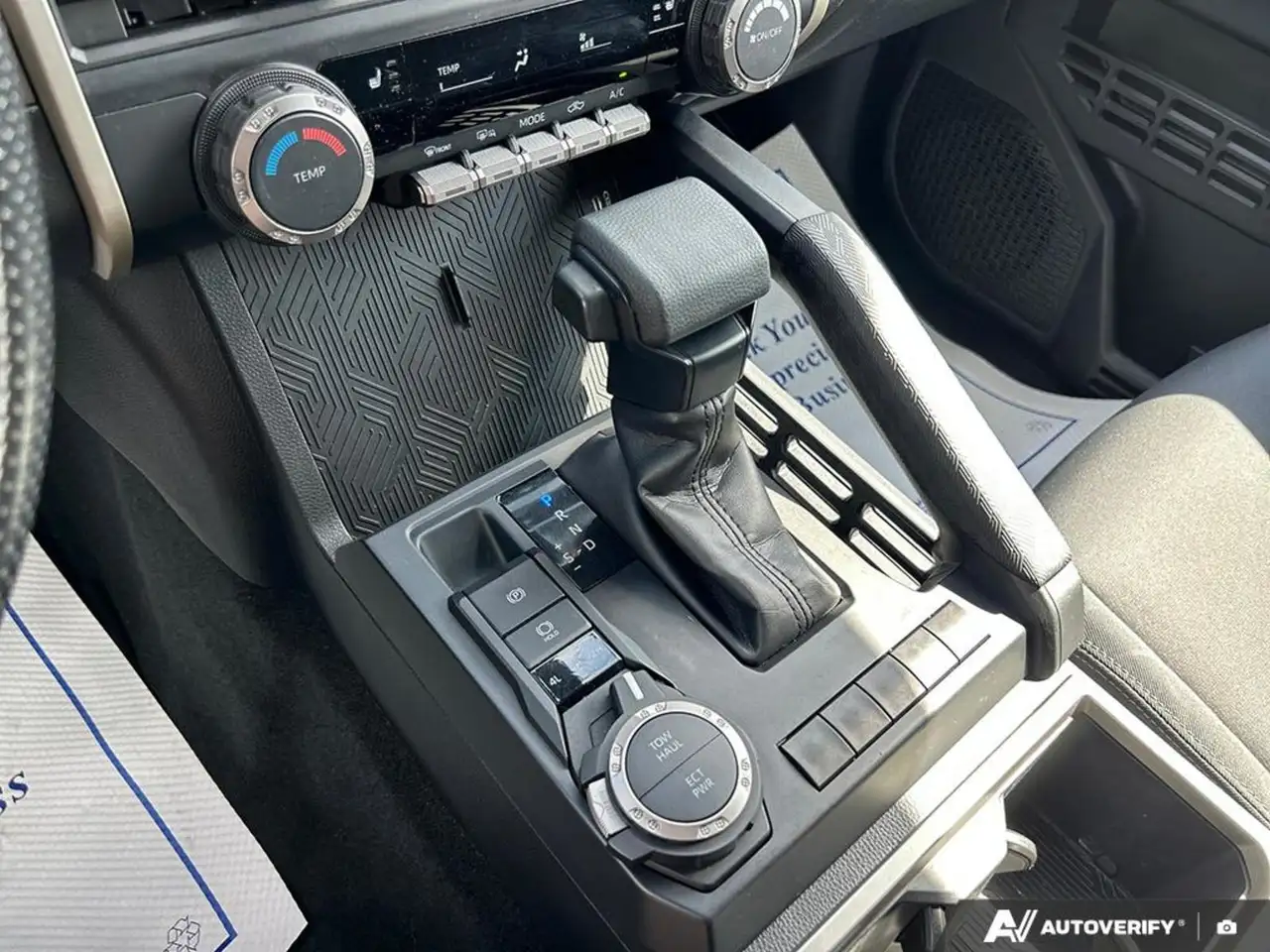 Toyota Tacoma снимка Toyota Tacoma