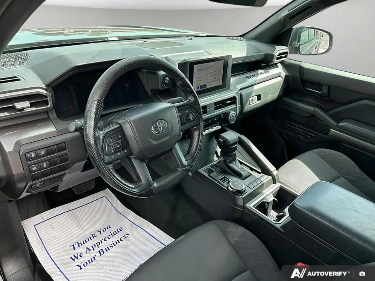 Toyota Tacoma снимка Toyota Tacoma