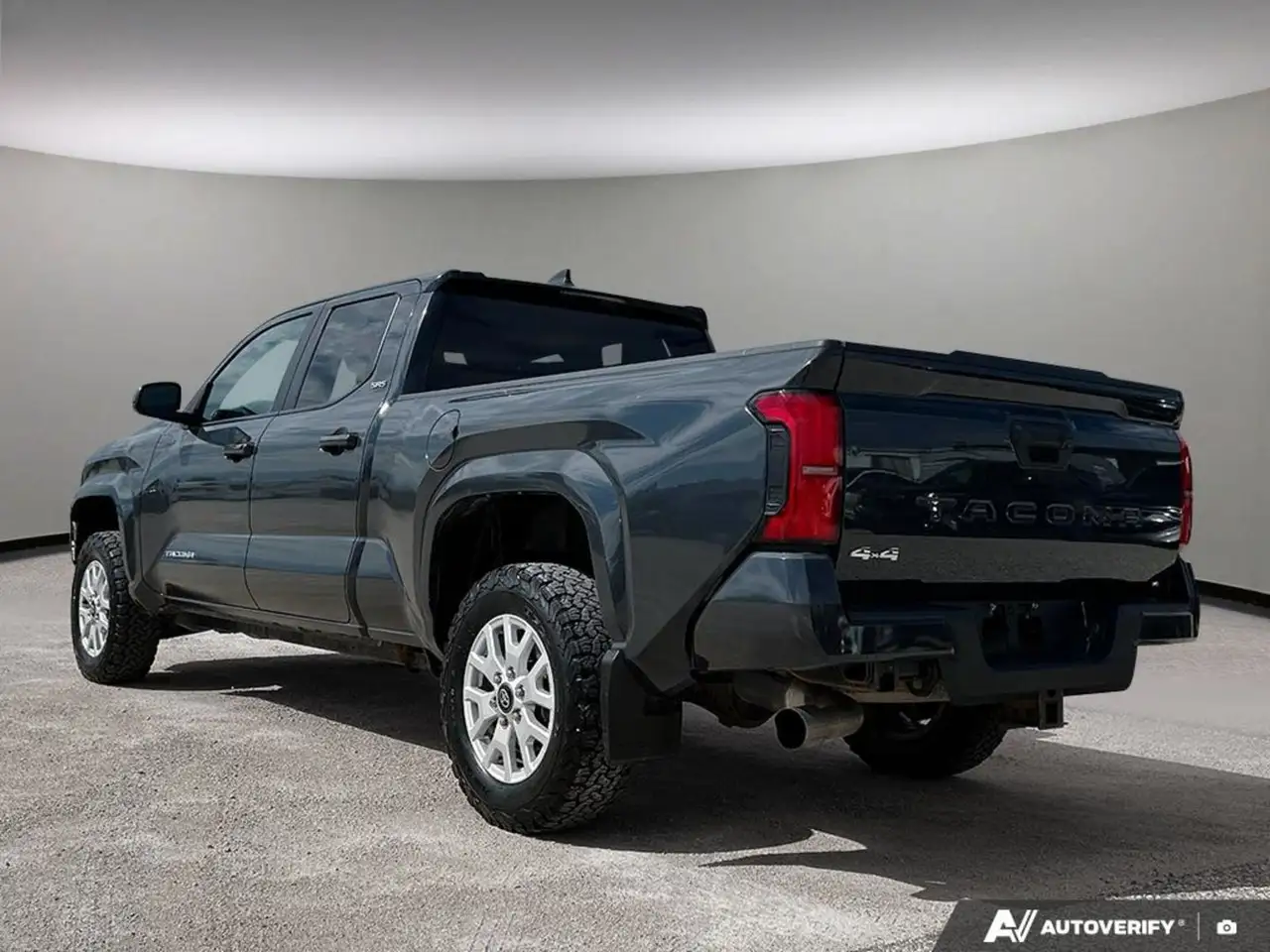 Toyota Tacoma снимка Toyota Tacoma