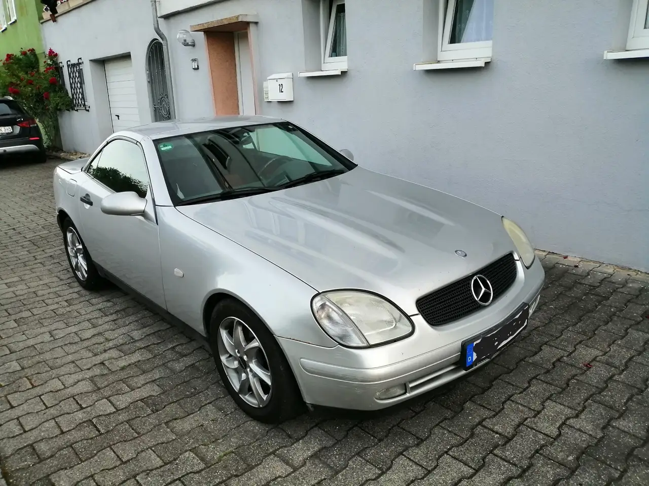 Mercedes-Benz SLK 230