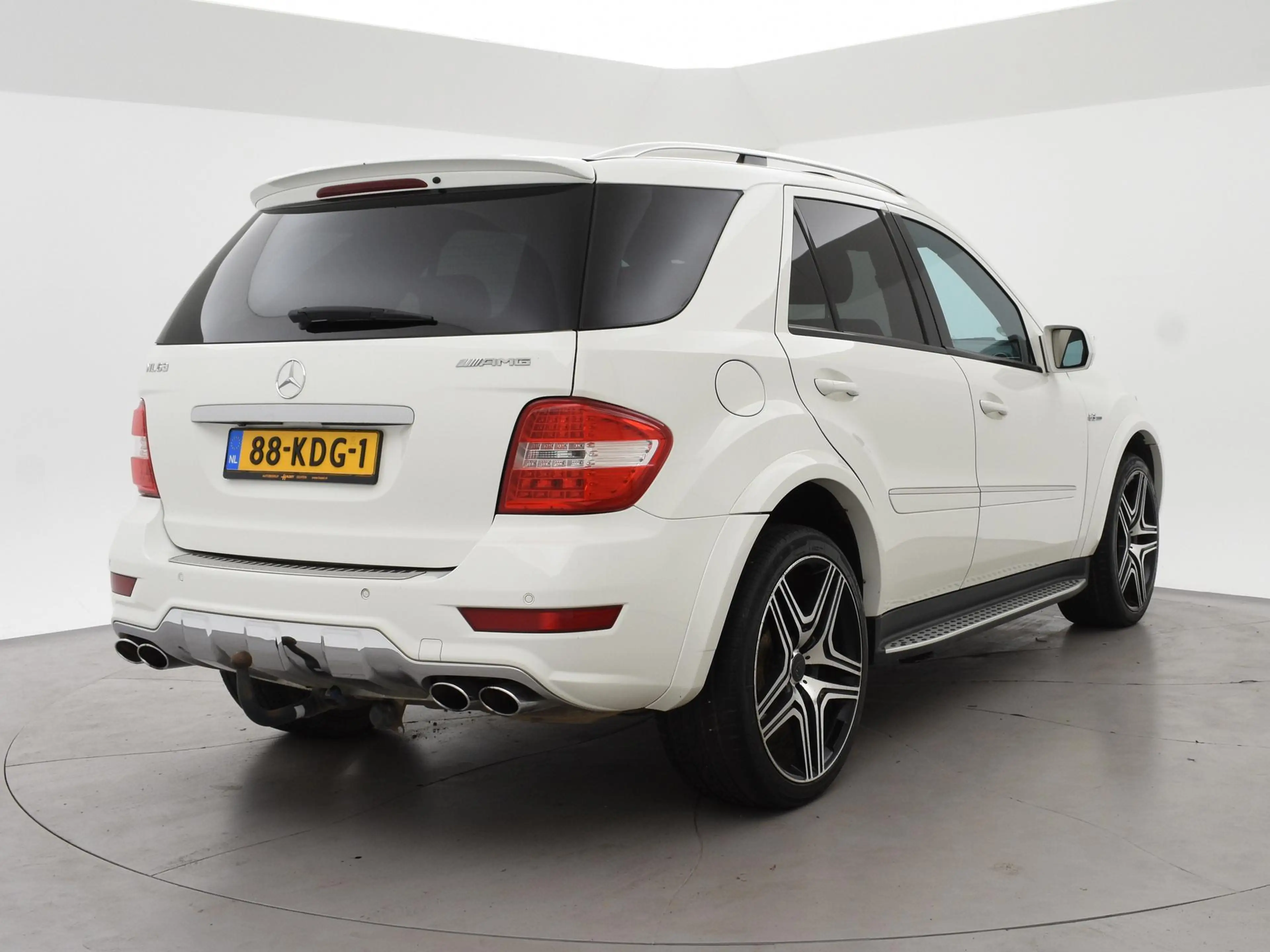 Mercedes-Benz ML 63 AMG M-klasse 510 PK V8 FACELIFT MODEL + 22 INCH LMV | — photo 2