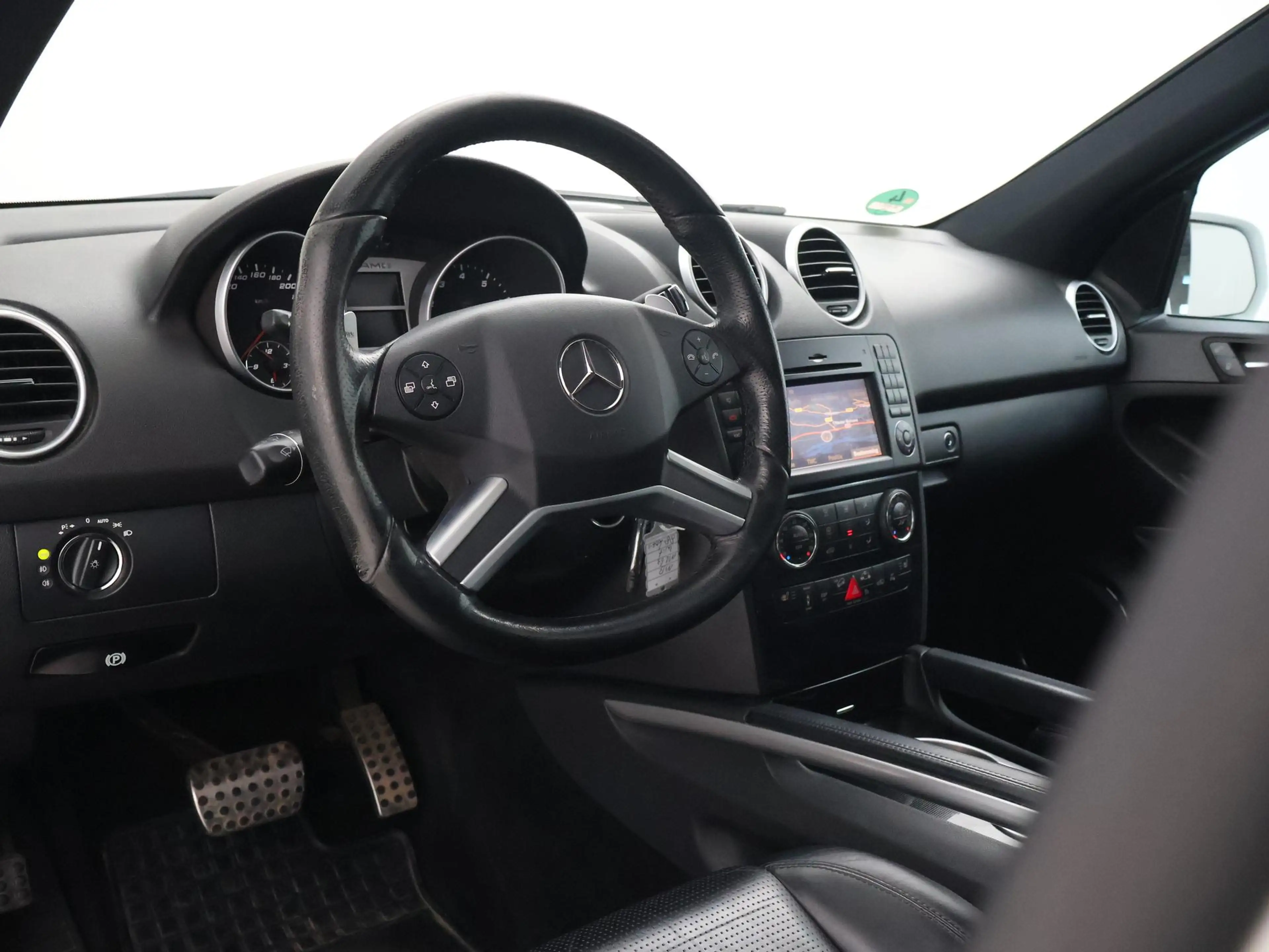 Mercedes-Benz ML 63 AMG M-klasse 510 PK V8 FACELIFT MODEL + 22 INCH LMV | — photo 23