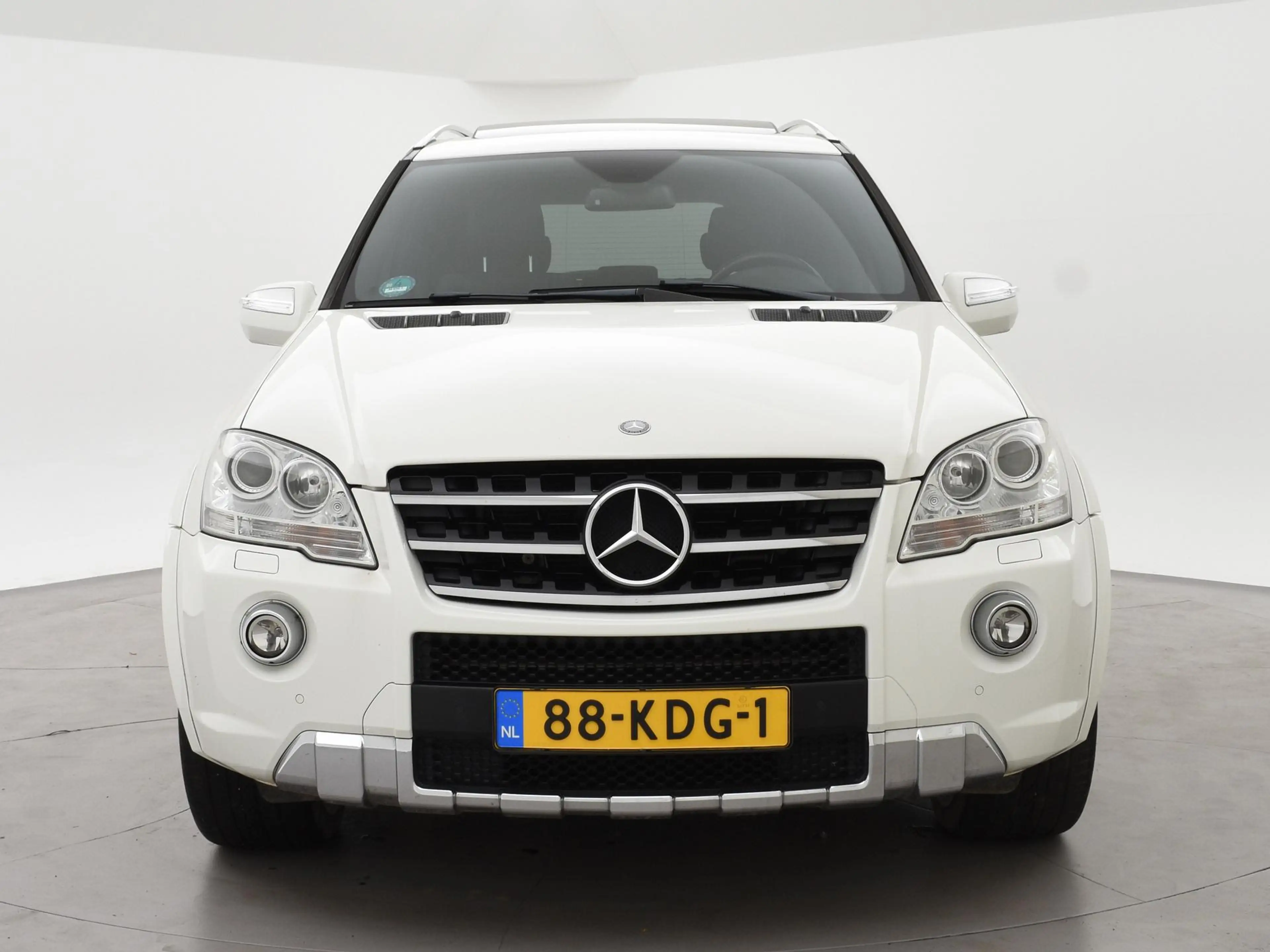 Mercedes-Benz ML 63 AMG M-klasse 510 PK V8 FACELIFT MODEL + 22 INCH LMV | — photo 7