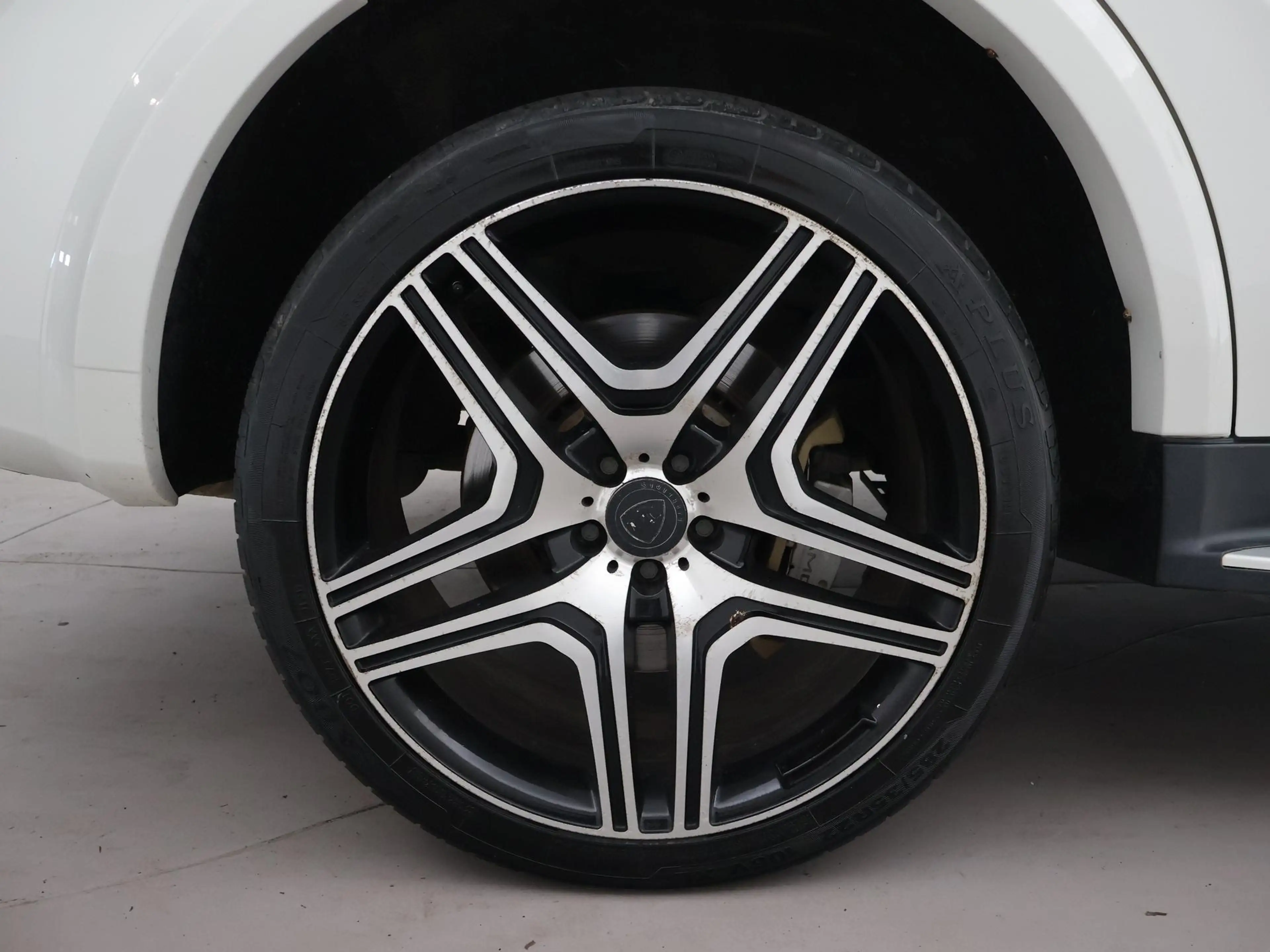 Mercedes-Benz ML 63 AMG M-klasse 510 PK V8 FACELIFT MODEL + 22 INCH LMV | — photo 6