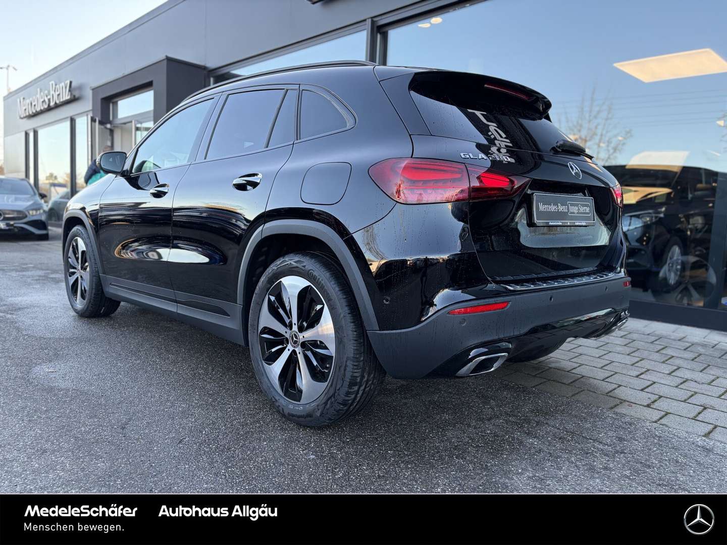 Mercedes GLA 200 200 Night Edition -  - Joinsteer - #2