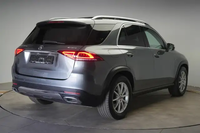 Mercedes-Benz Gle view 6