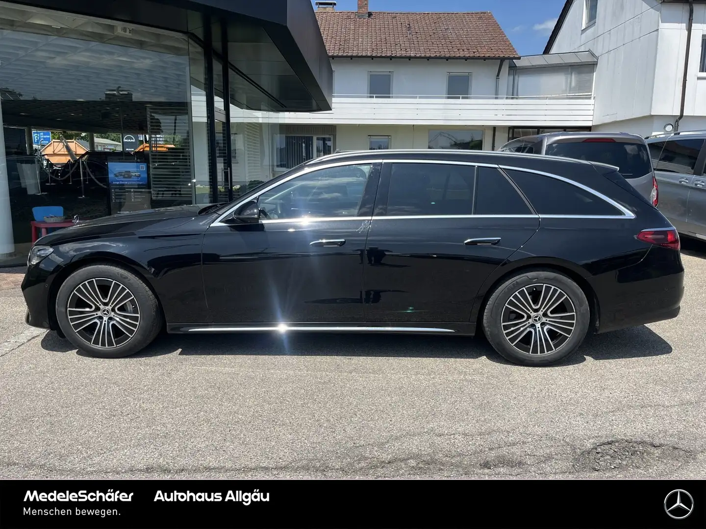Mercedes-Benz E 220 E 220 T d 4M EXCLUSIVE LEDER Pano Distronic 360° Negro - 2