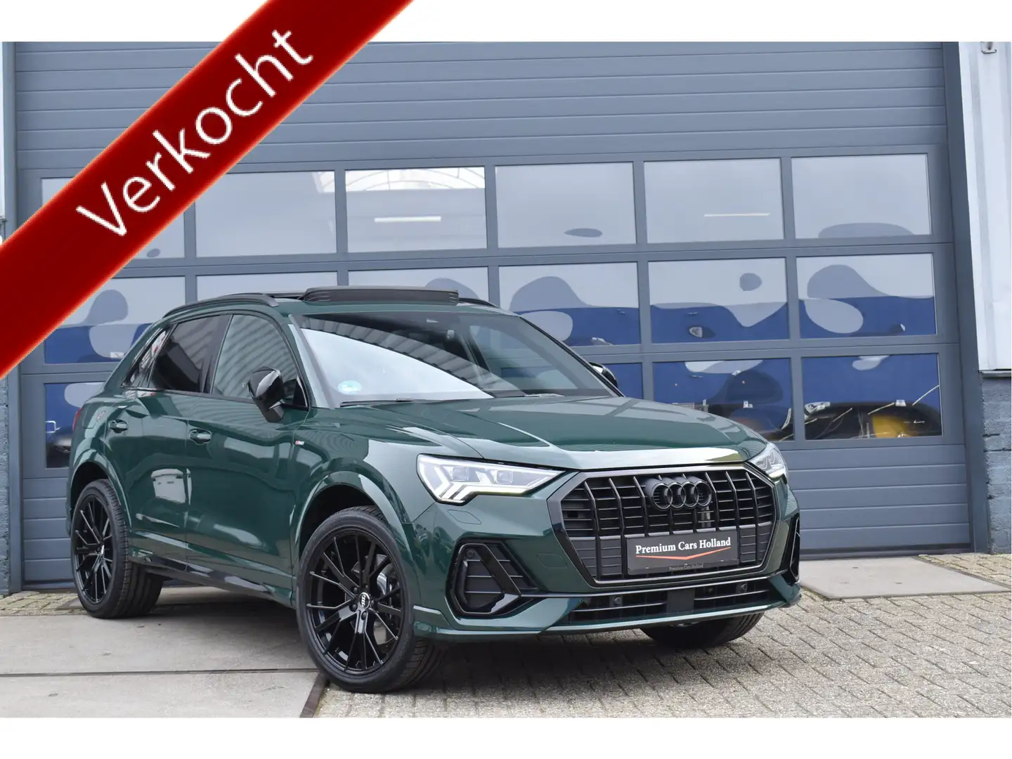 Audi Q3 45 TFSI e 245 Pk S-Line Goodwood Green Pano Navi L Groen - 1