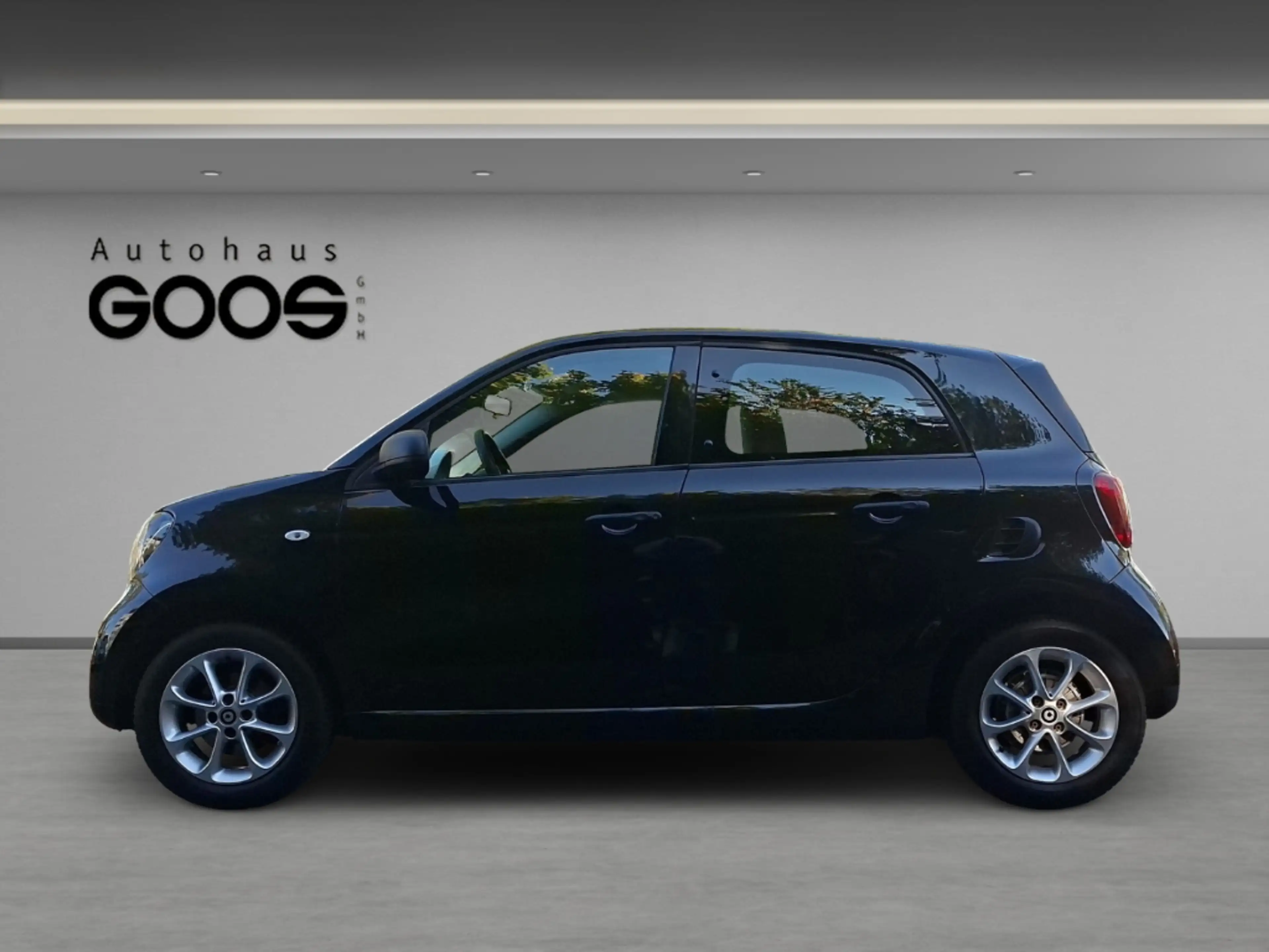 smart forFour Basis 52 kW Klimaautom SHZ Temp Berganfahrass. GA — photo 2