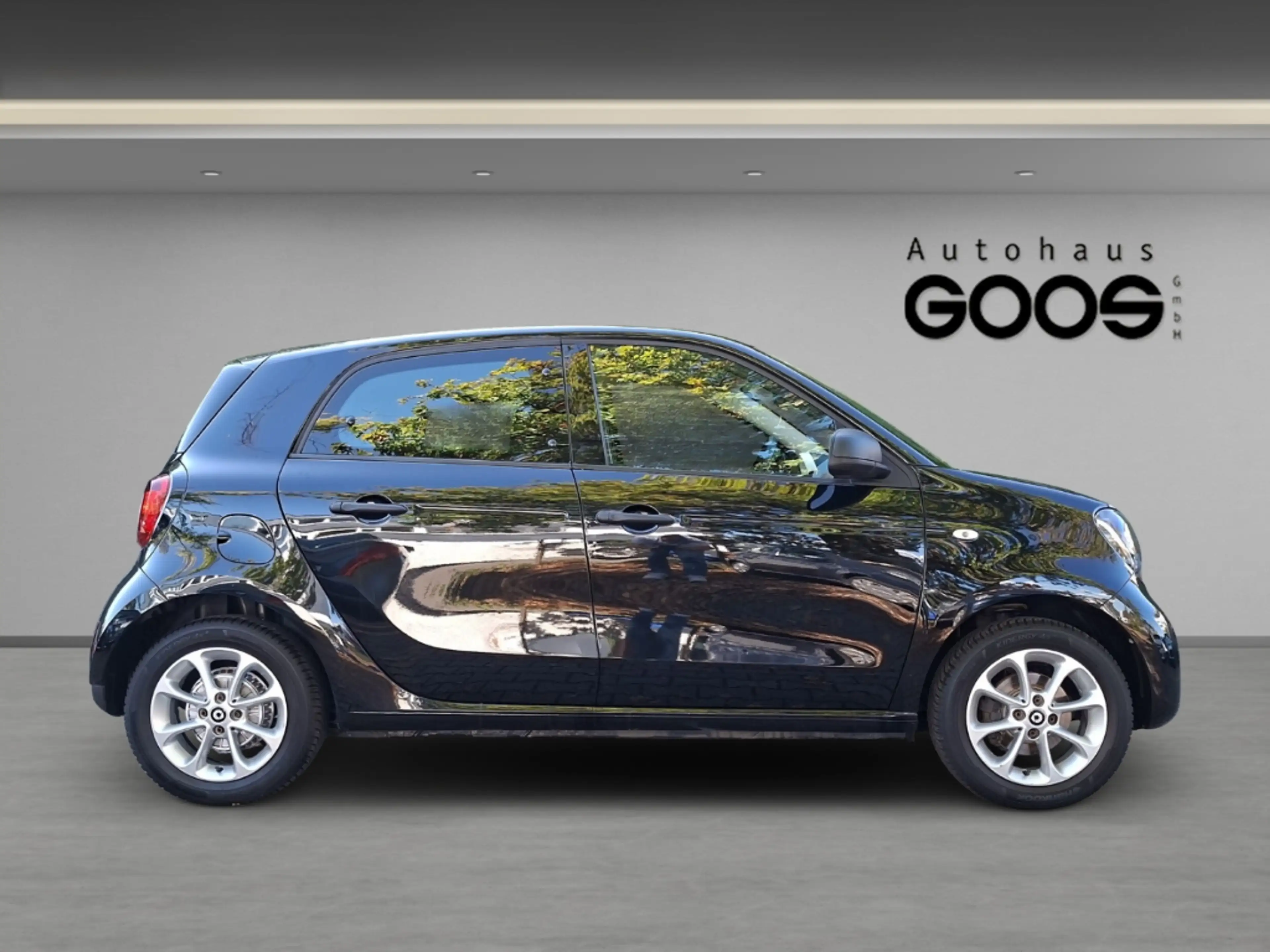 smart forFour Basis 52 kW Klimaautom SHZ Temp Berganfahrass. GA — photo 6