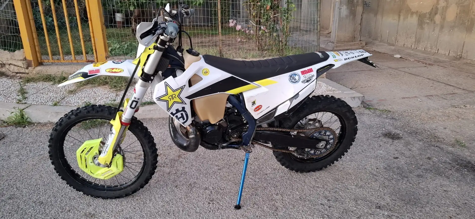 Husqvarna TE 300 rockstar - 1
