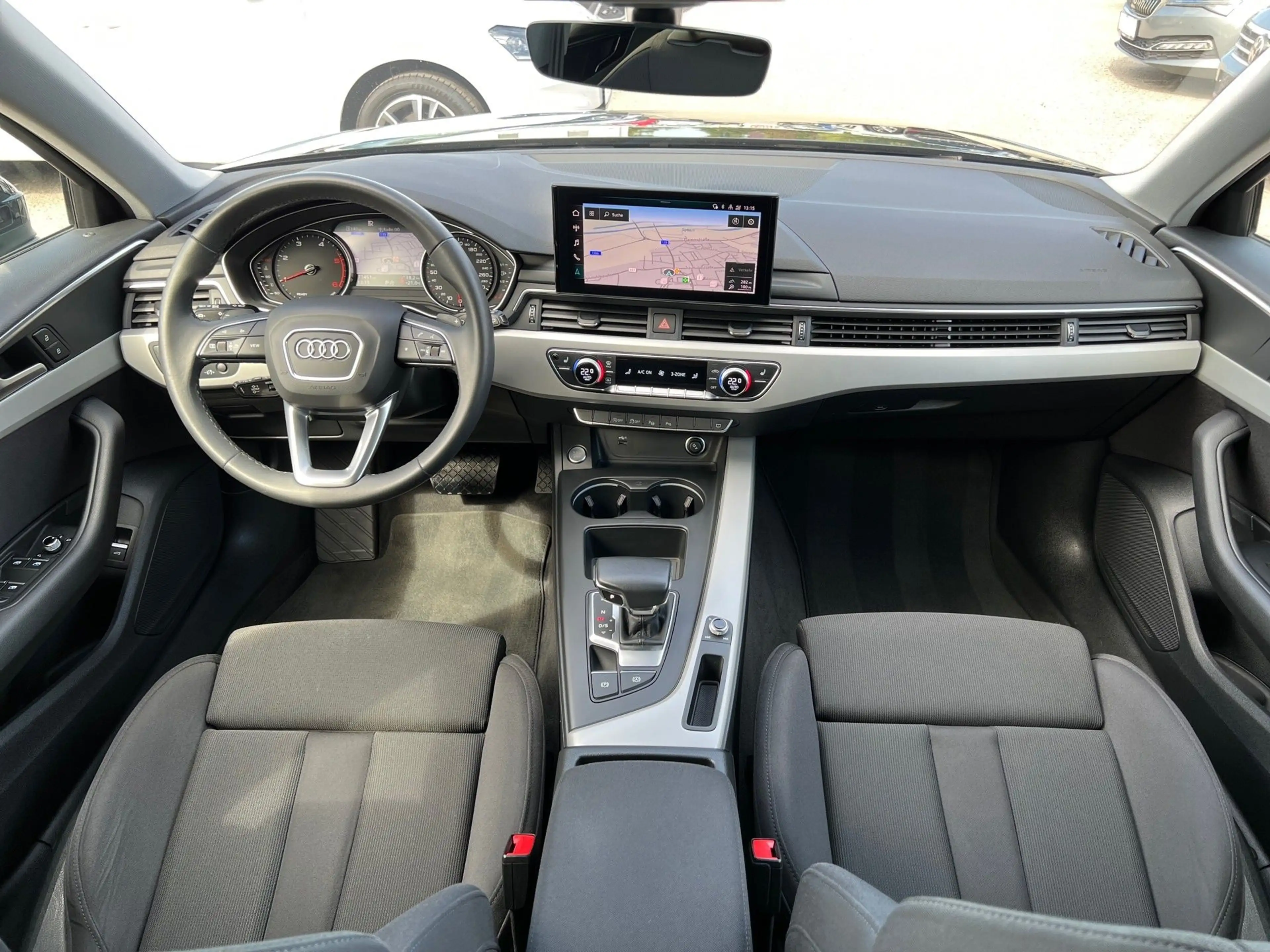 Audi A4 Avant 35 TDI advanced S-tronic | NP: €63.400 — photo 10
