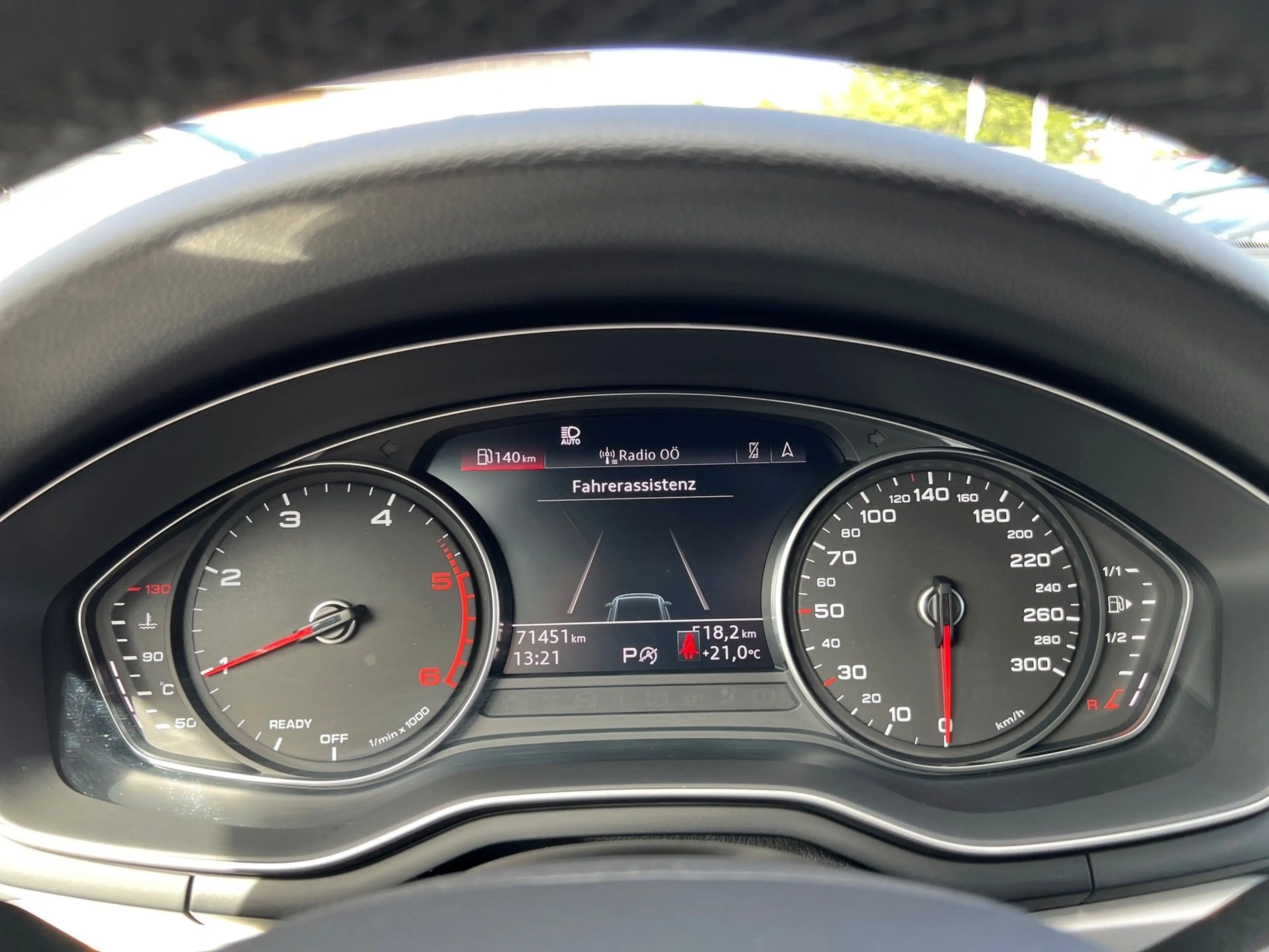 Audi A4 Avant 35 TDI advanced S-tronic | NP: €63.400 — photo 18